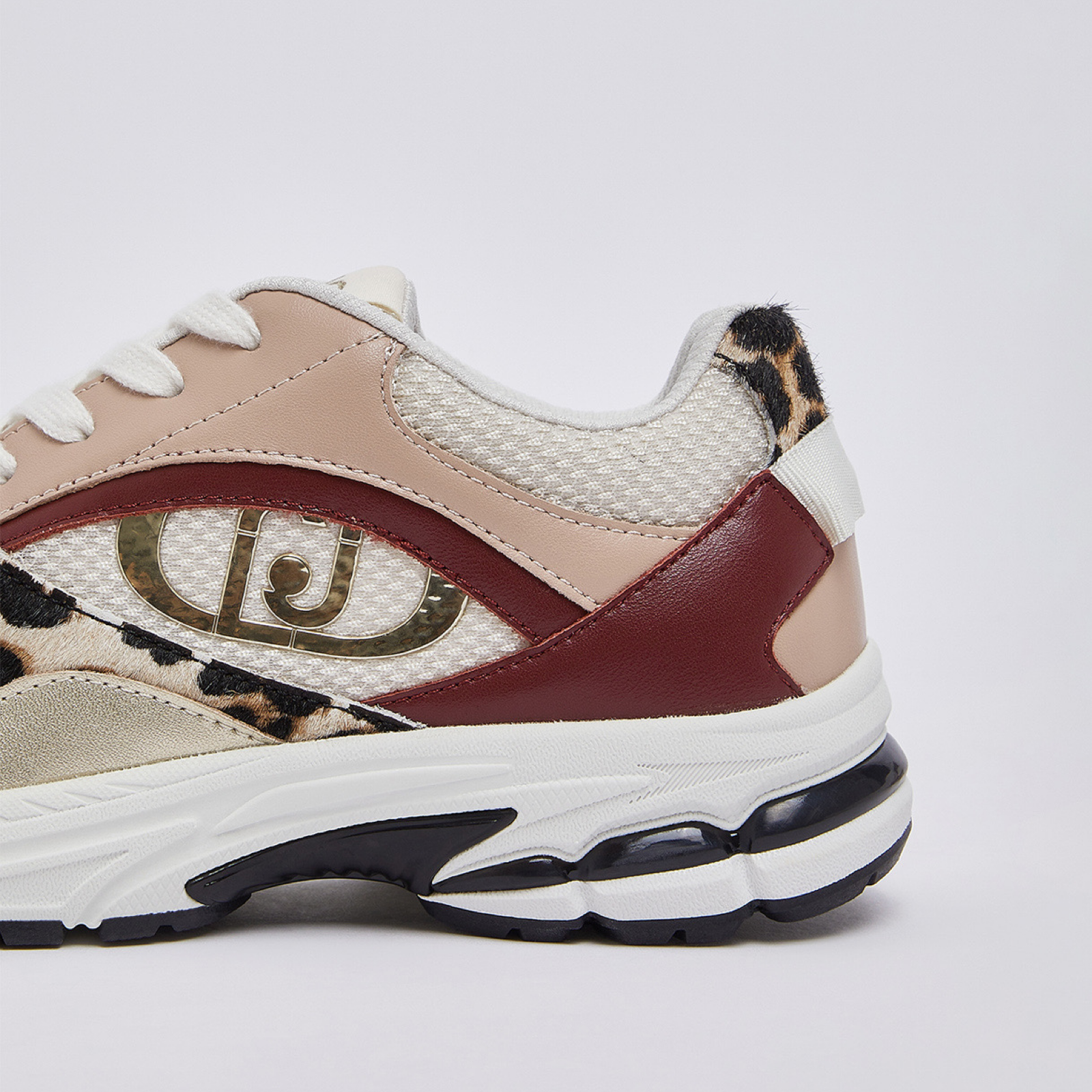 Дамски маратонки Liu Jo Trixie 01 Women Sneakers BF6063 PX935 S4219 Close-Up