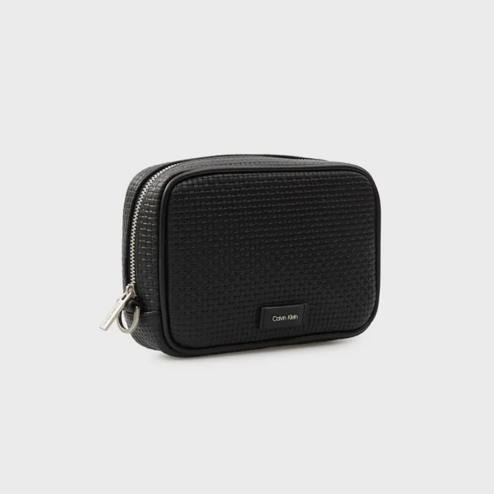 Мъжка клъч чанта Men’s clutch bag Calvin Klein
LV04D1111G UB1 angled view