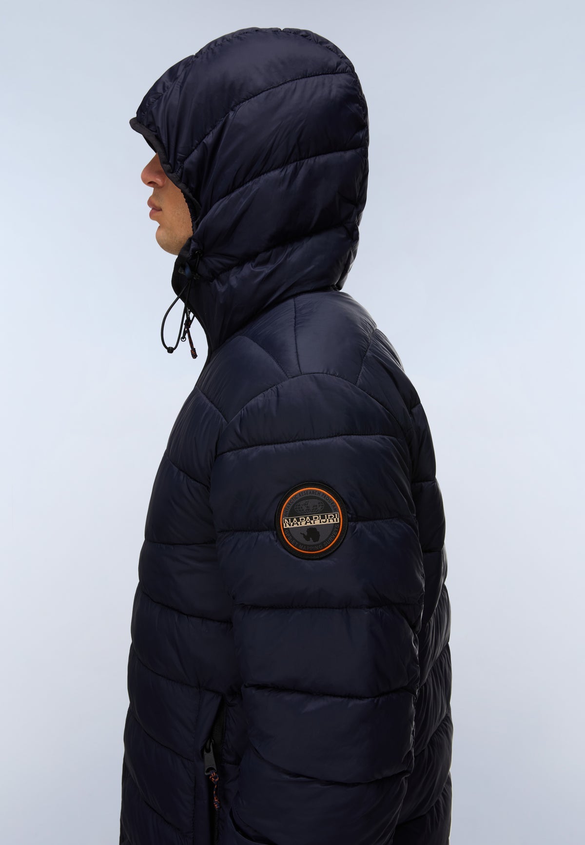 Men’s puffer jacket Napapijri Aerons
NP0A8B9K AERONS H4 176 Dark Blue side view