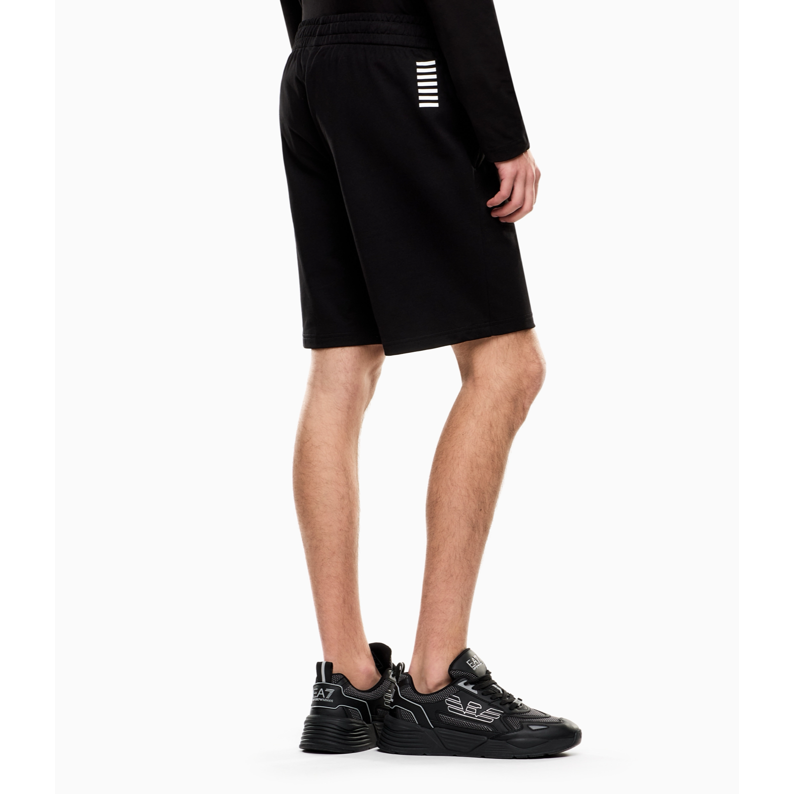 Мъжки къси памучни панталони Men’s shorts EA7 Emporio Armani 8NPS65 PJVRZ 1200 Black angled view