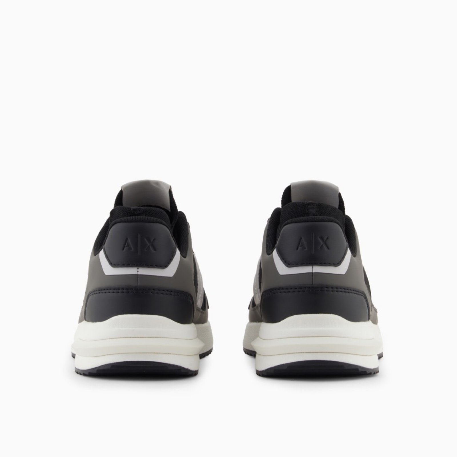 Мъжки маратонки Men’s sneakers Armani Exchange XM001682 AF17359 U8092 Size 45 heels view