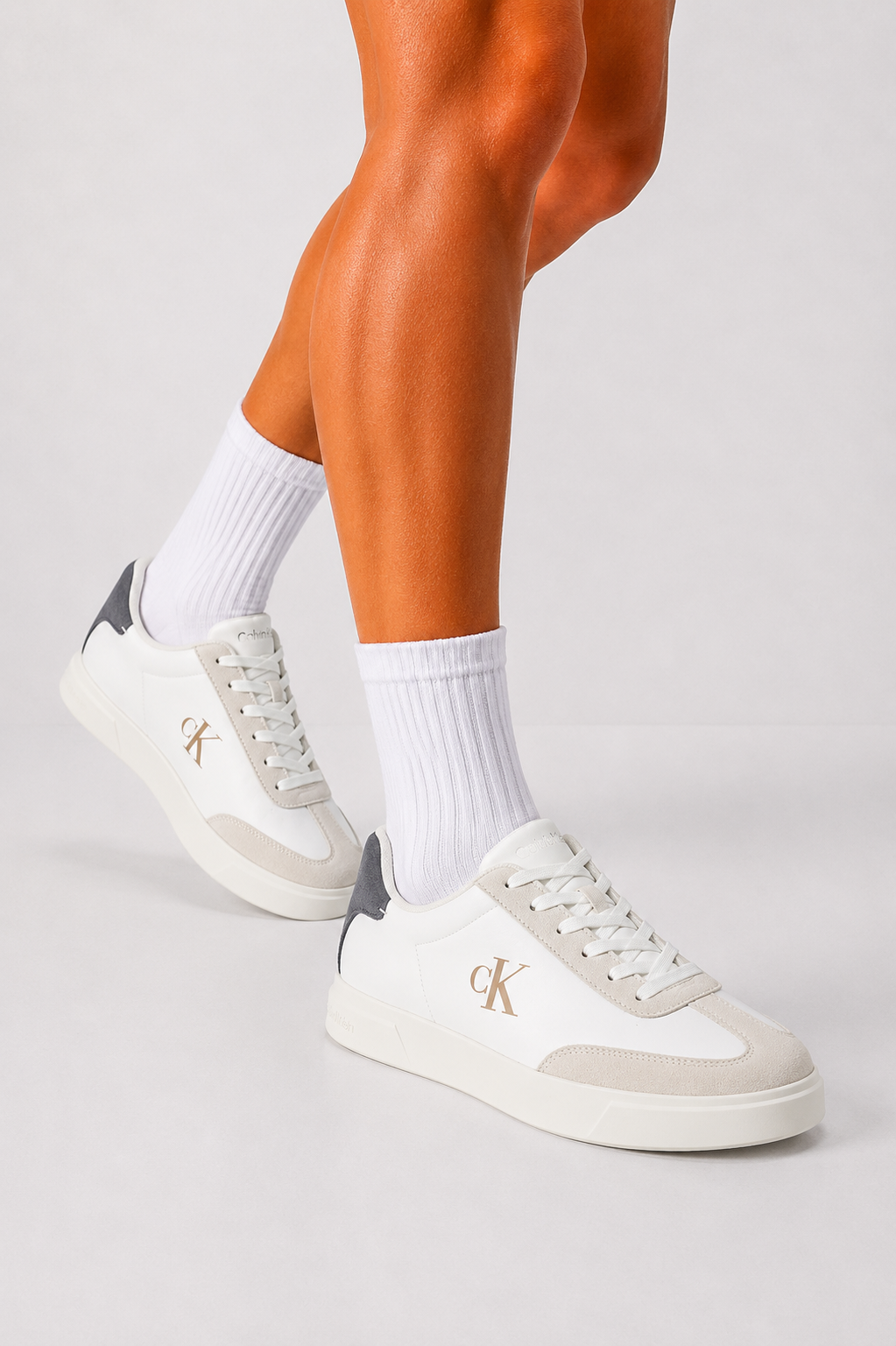 Мъжки кецове Men’s sneakers Calvin Klein
HM0HM02202 0F9 lifestyle view