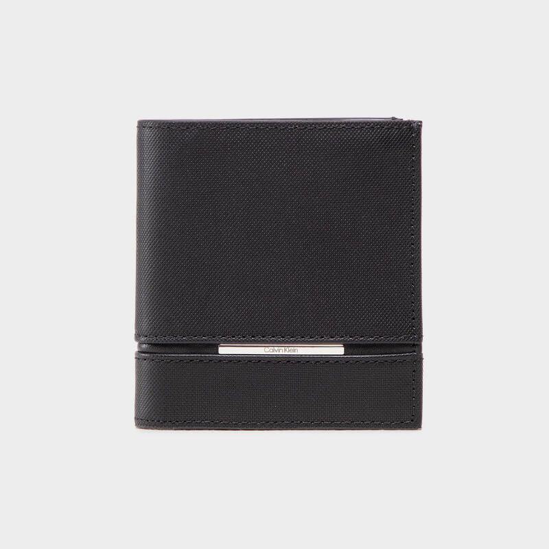 Мъжки портфейл Calvin Klein Men Wallet K50K509637 BAX Front View