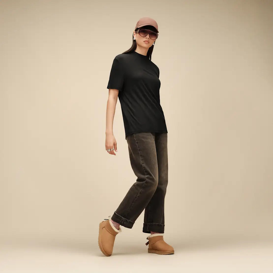 Дамски боти Women’s UGG Ultra Mini Bailey Bow Boot 1185491 Chestnut head to toe view