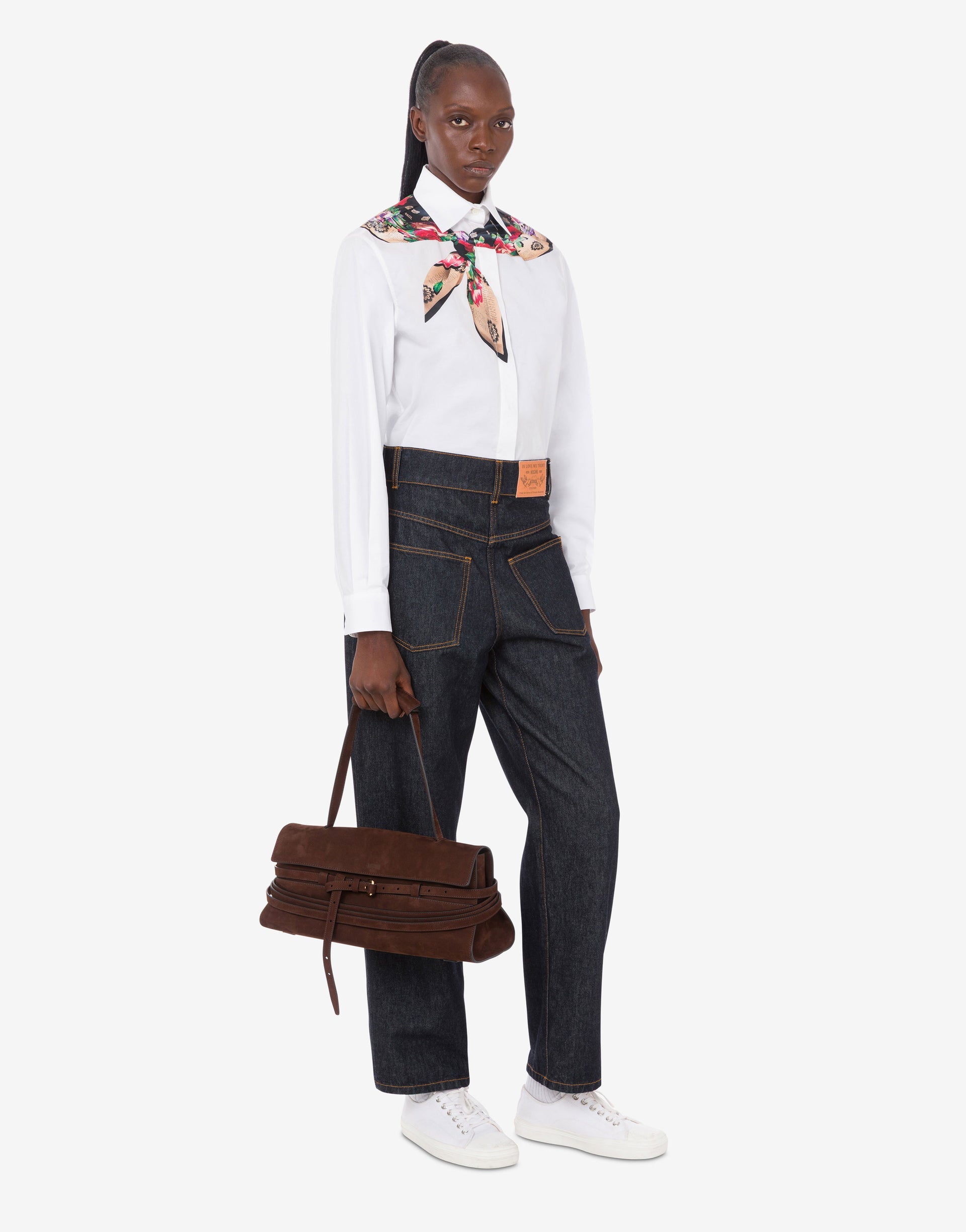 Дамска чанта Women’s handbag Moschino Tie Me MC4064PP1OOJ0307 Dark Brown lifestyle view 2