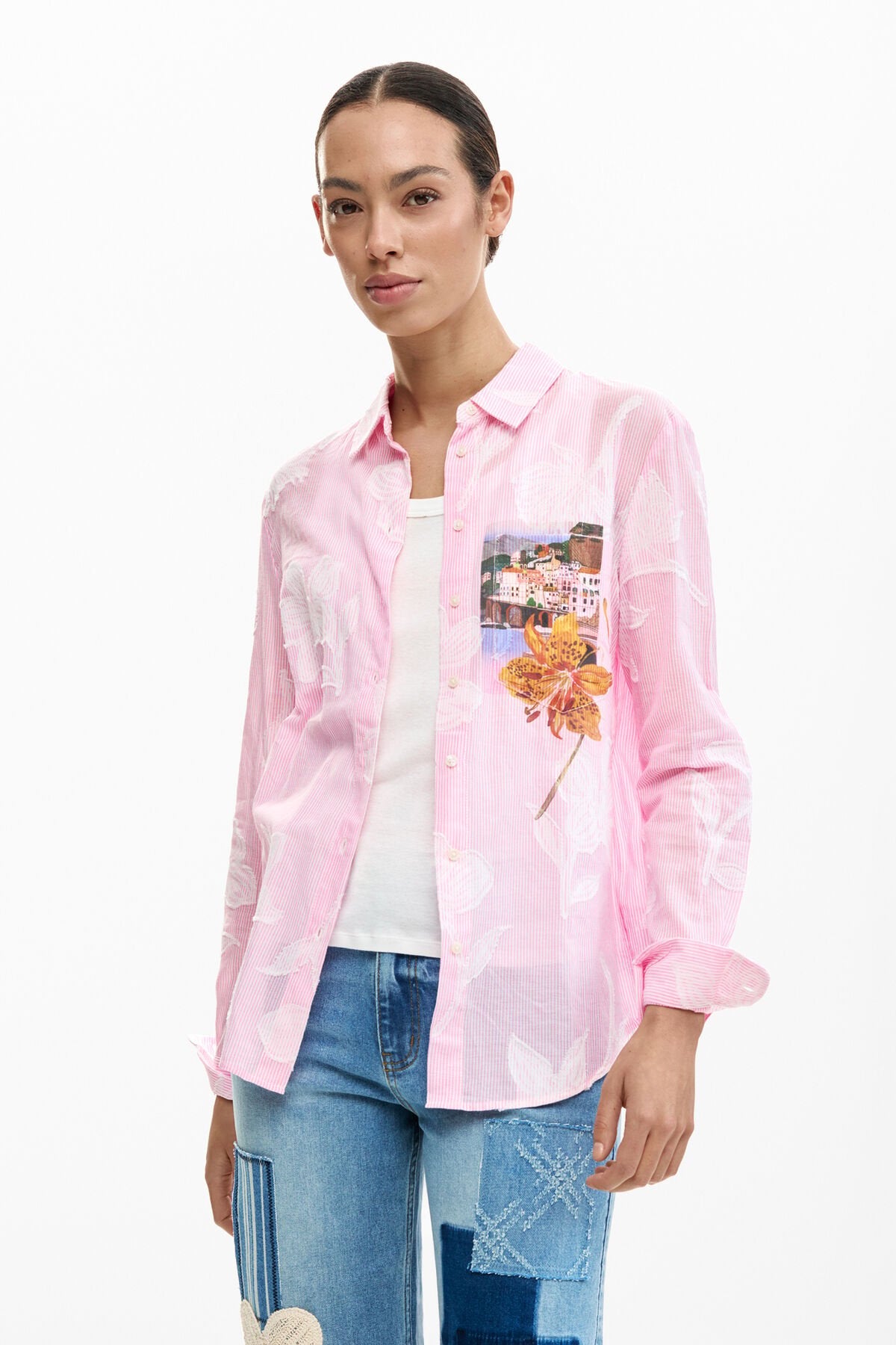 Дамска риза Women’s postcard shirt Desigual
26SWCW12 3049 Pink front view