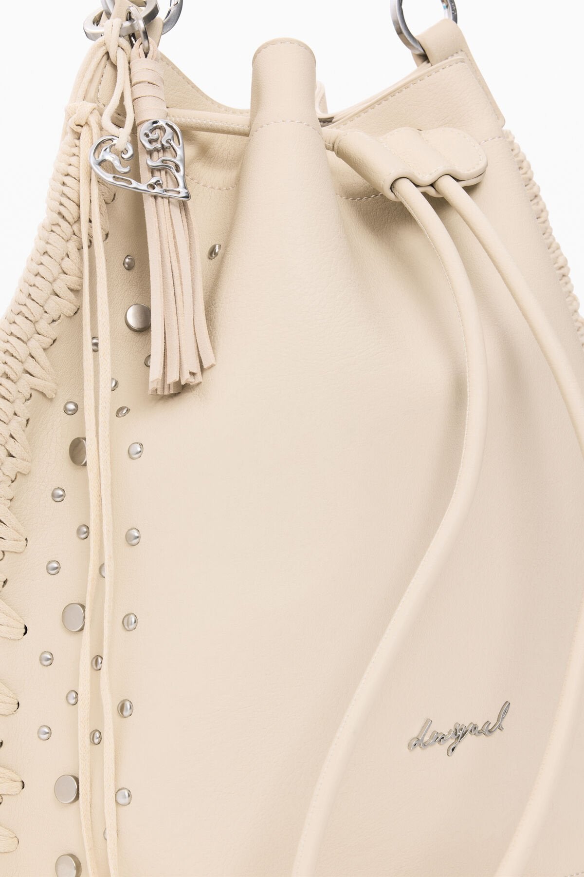 Дамска раница Women’s rucksack Desigual
26SAKP33 1008 detail view