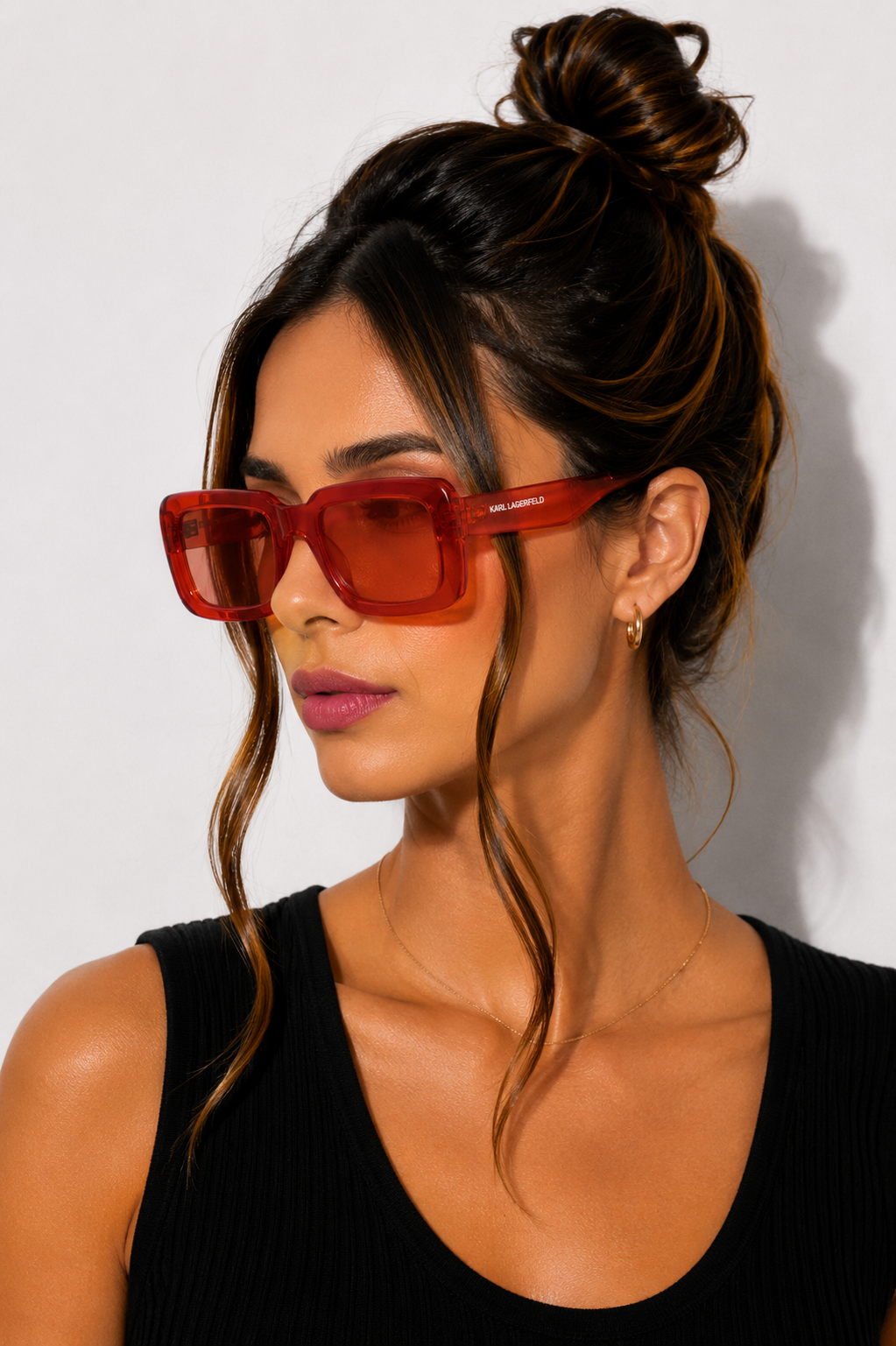 Дамски слънчеви очила Women’s sunglasses Karl Lagerfled KL6101S 800 Orange lifestyle view