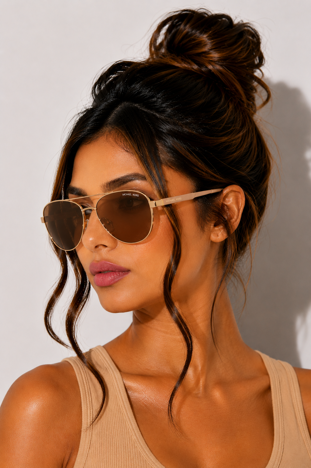 Дамски слънчеви очила Women’s sunglasses MICHAEL KORS MK1160-190073 lifestyle view