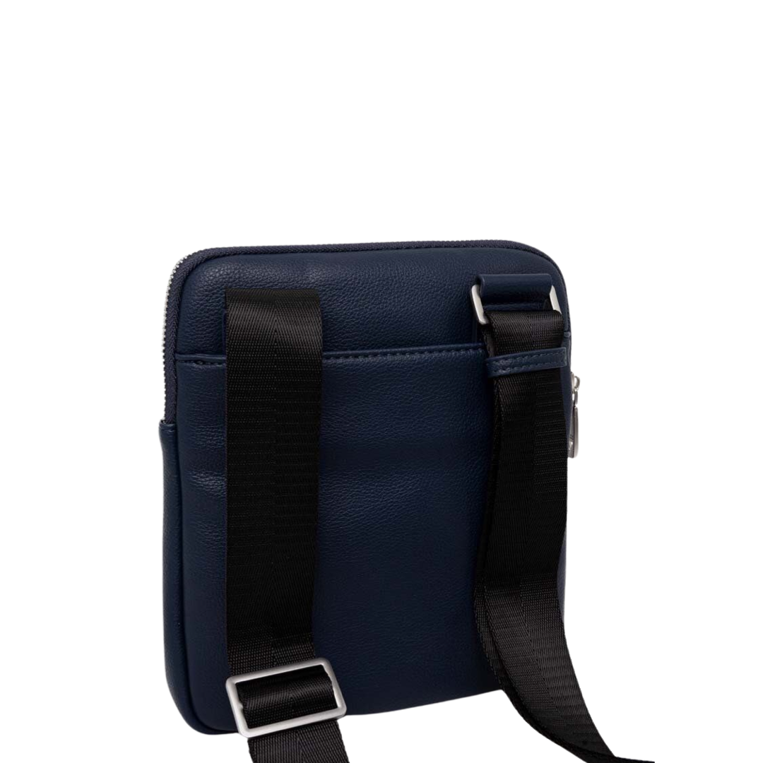 Guess crossbody bag
