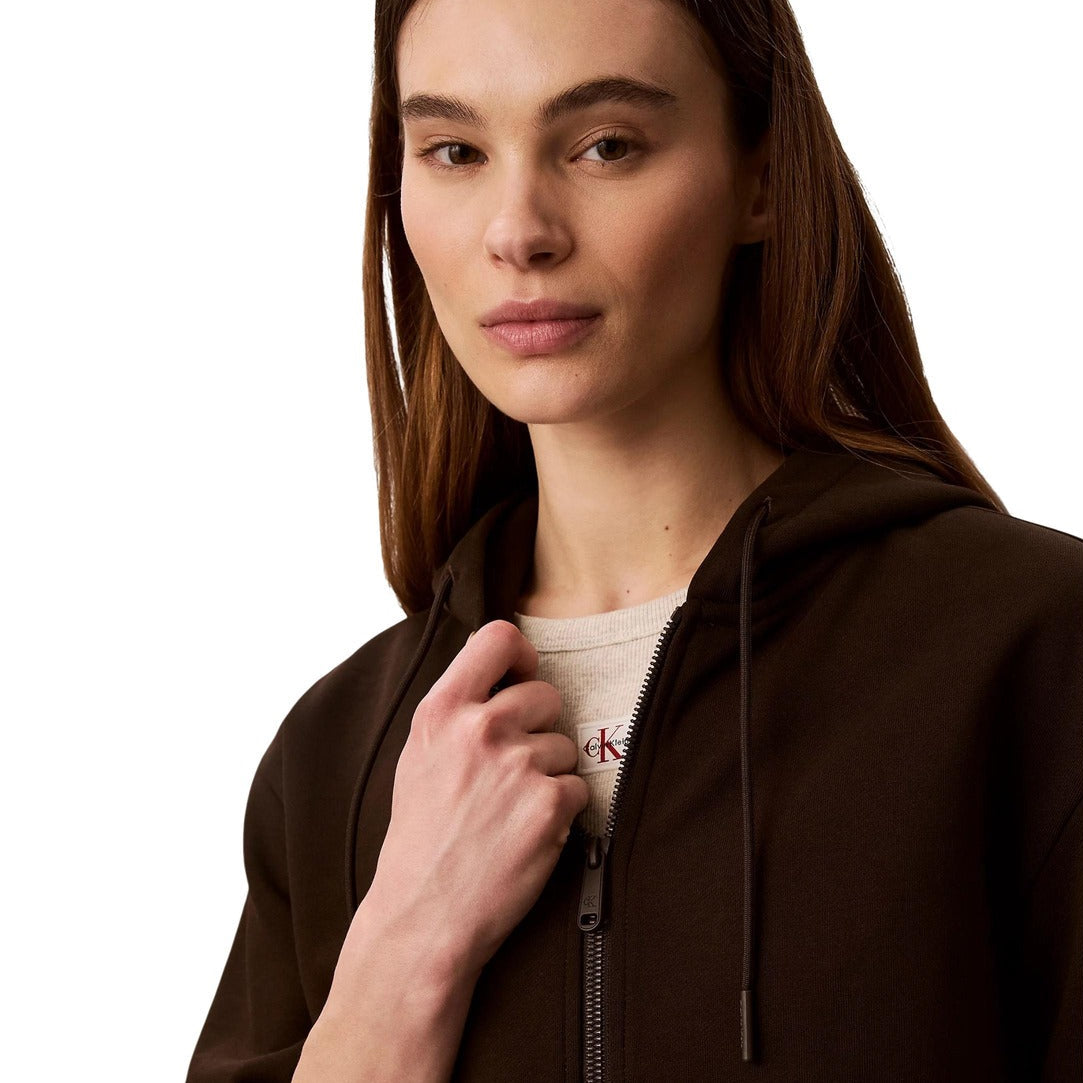 Дамски суичър Calvin Klein Jeans women’s sweatshirt LV047G252G TO2 Close-up