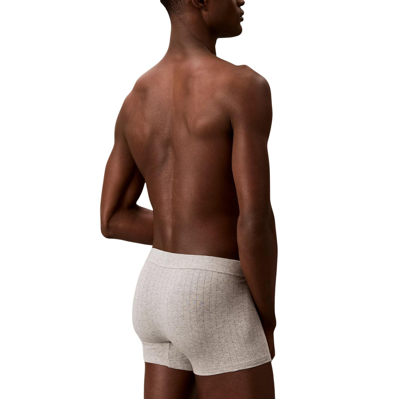 Мъжки боксерки Calvin Klein Men Boxers LV00NB4504 V8C Back View