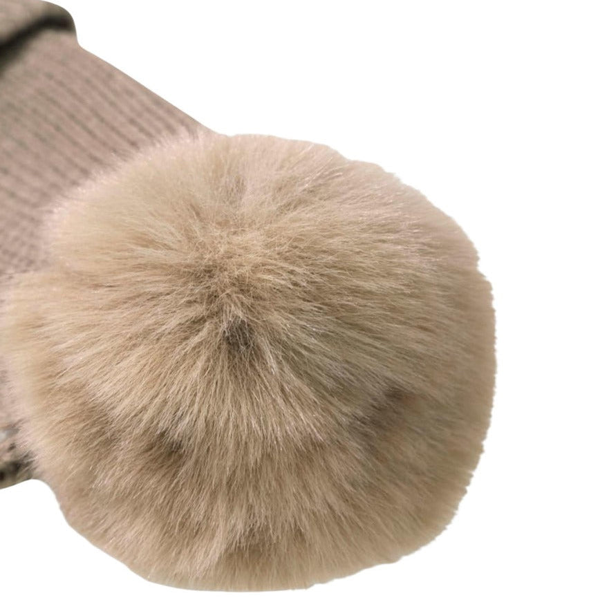 Дамска зимна шапка Guess Women Winter Hat AW5650 WOL01 TUP Close-Up