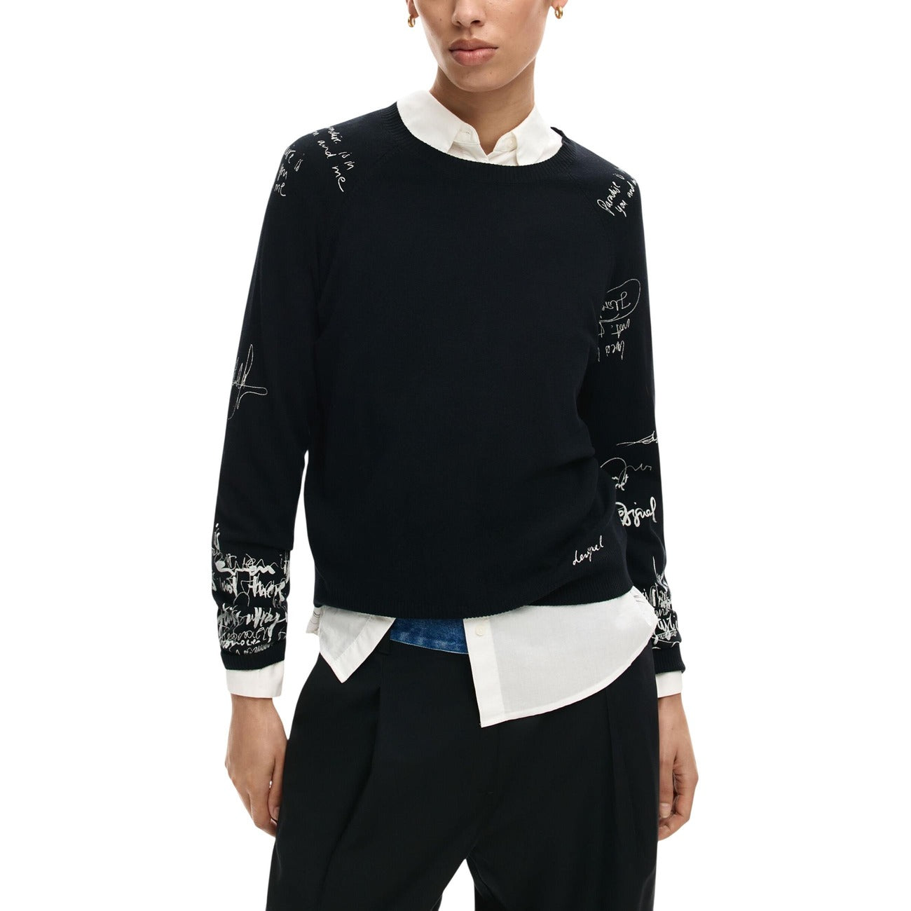 Дамски пуловер Desigual Women Sweater 26SWJF102000 Front View