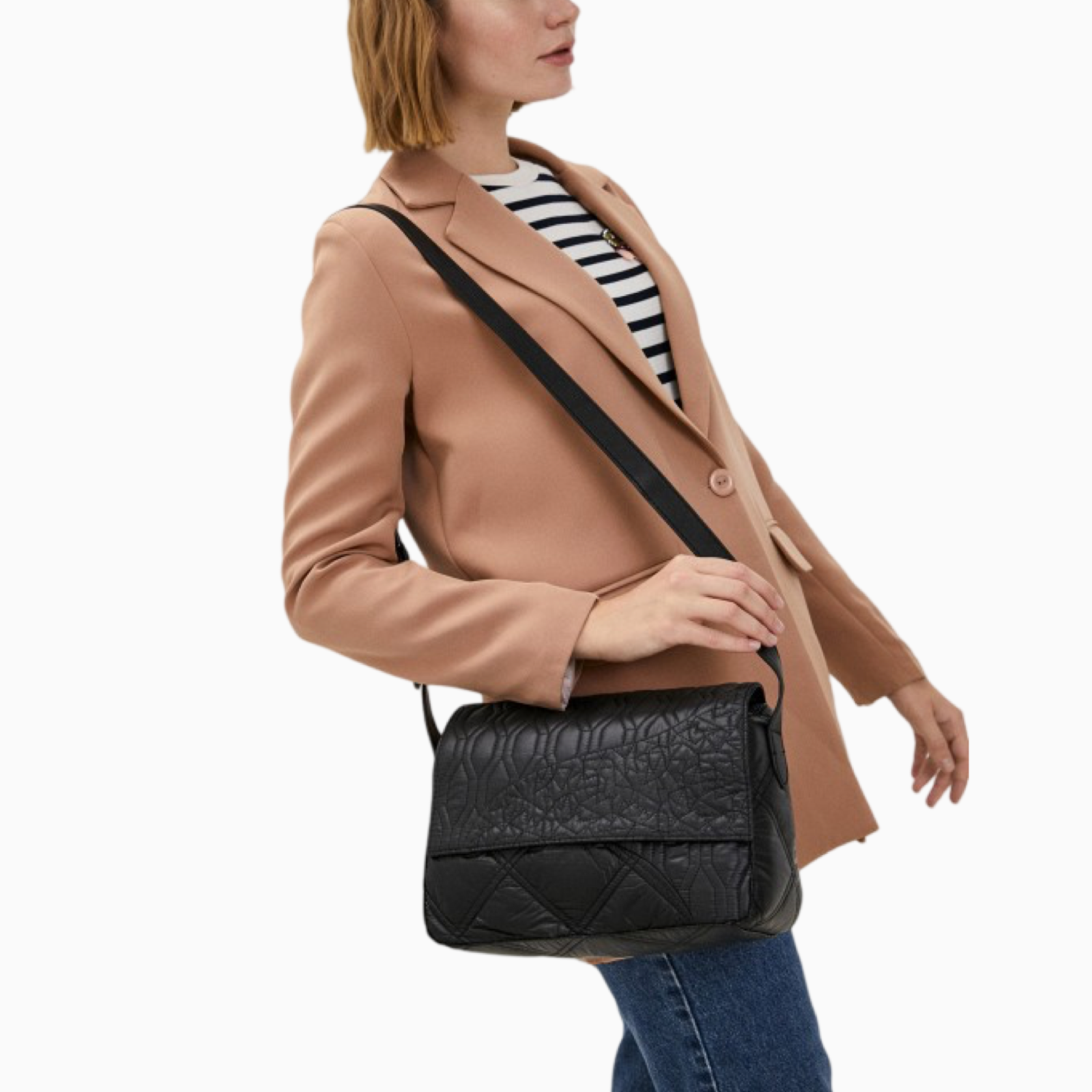 Дамска черна чанта Desigual 24WAXA79