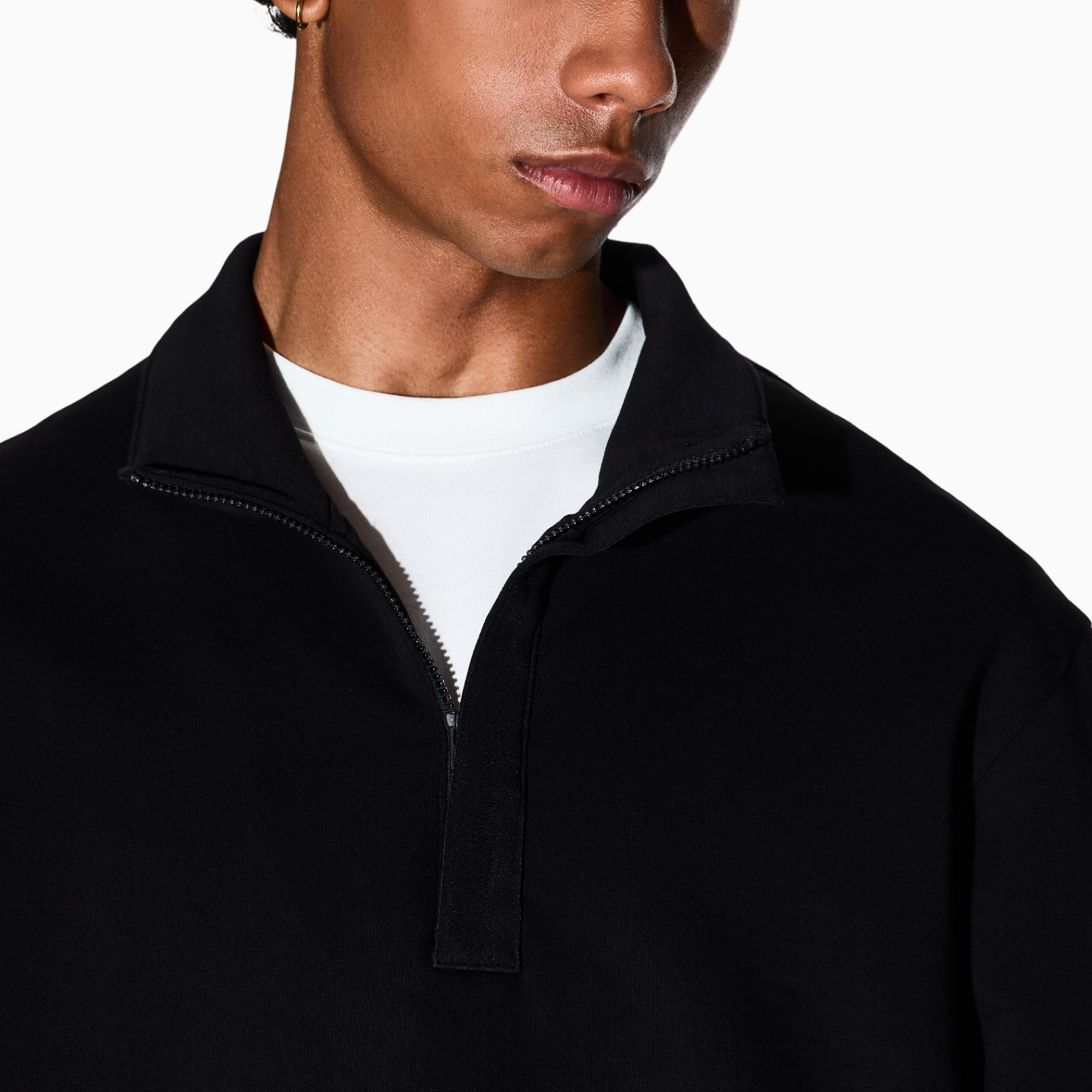 Мъжки суичър Armani Exchange Men Sweatshirt XM001295 AF10818 UC001 Close-Up