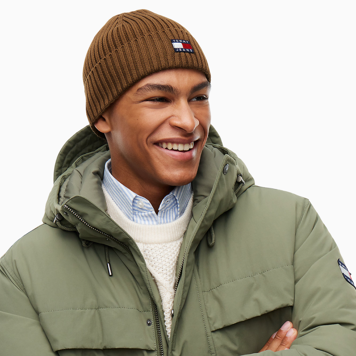 Мъжка зимна шапка Tommy Hilfiger Jeans Men Winter Hat AM0AM13669 GWI Model View