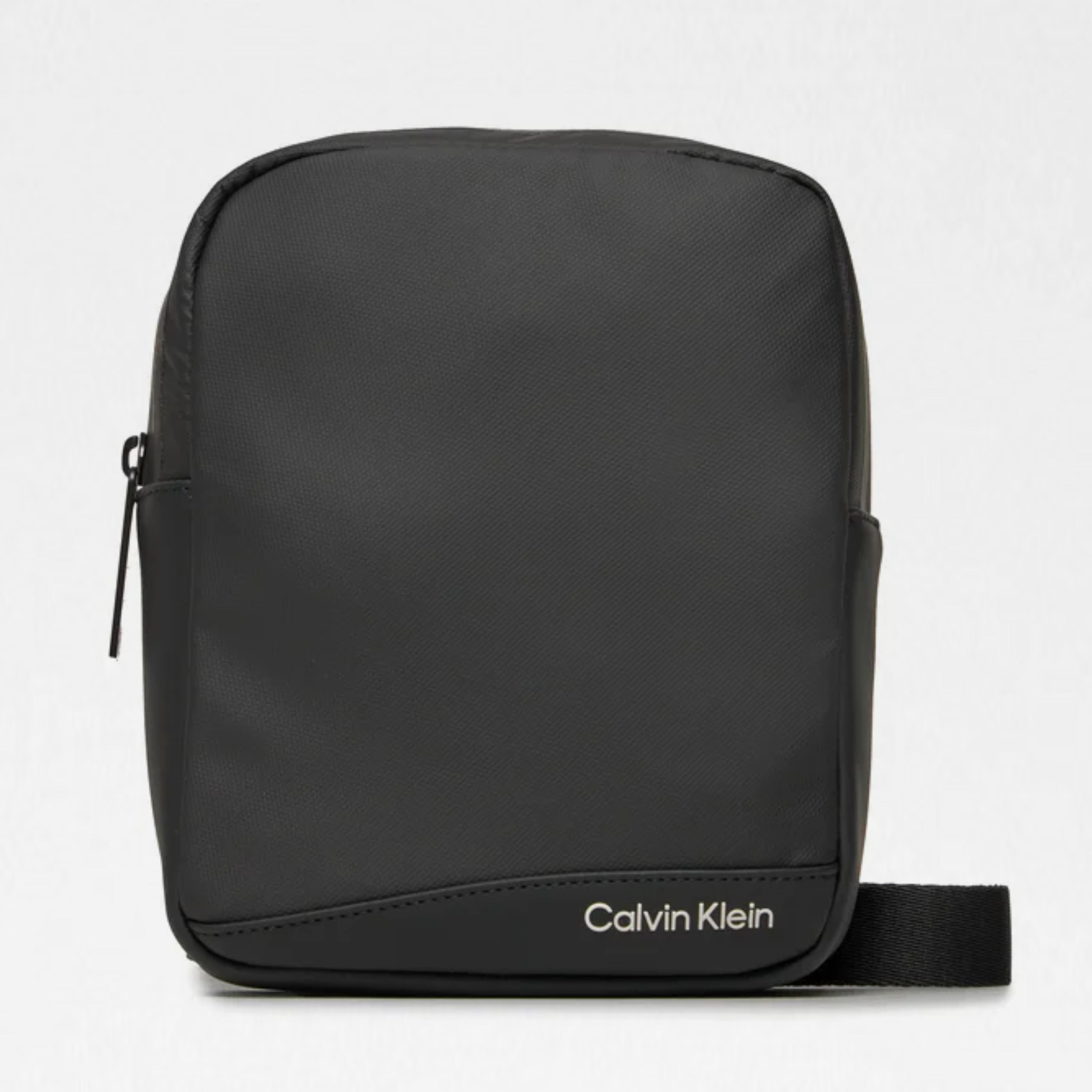 Мъжка чанта Men’s crossbody bag Calvin Klein K50K511252 Black front view