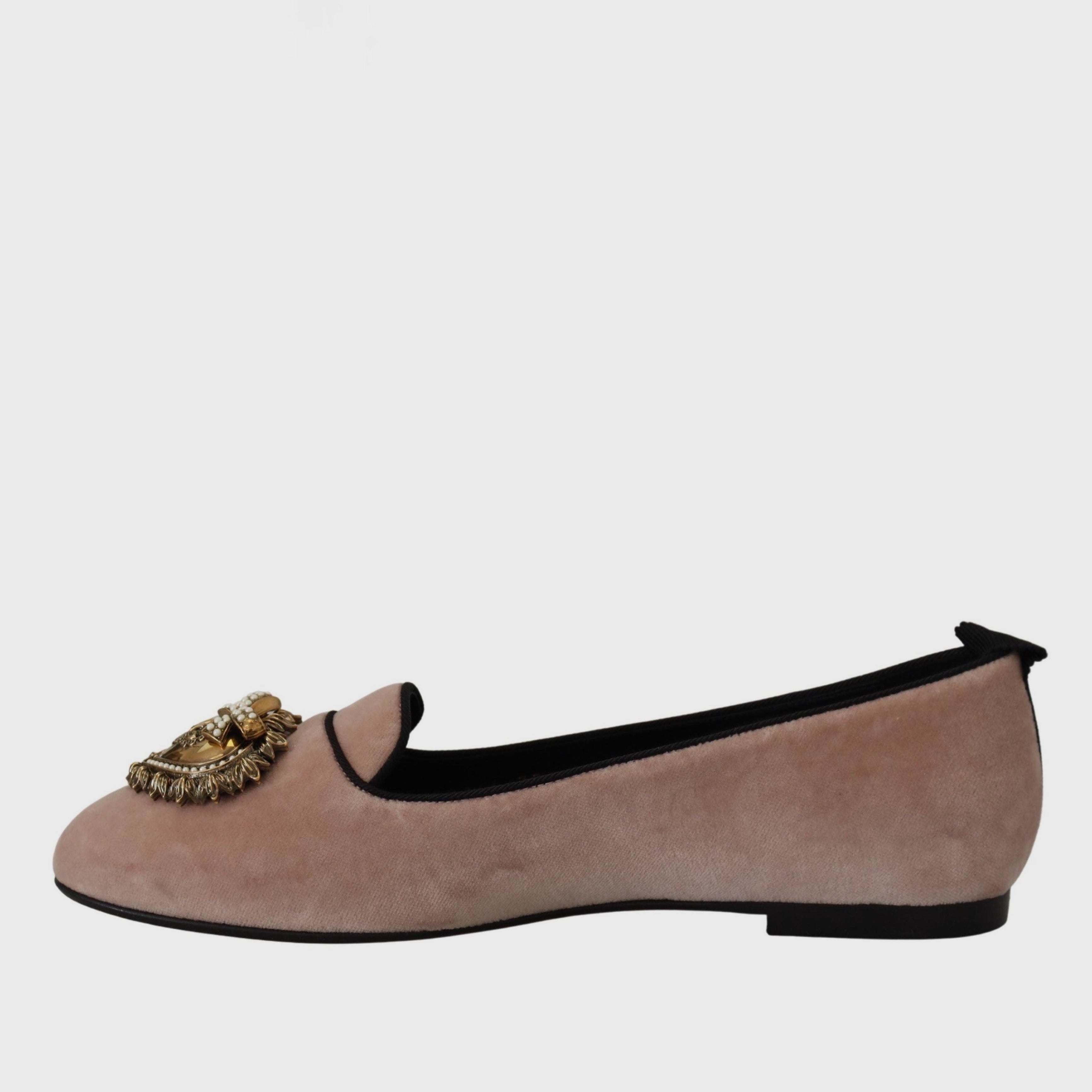 Дамски луксозни кадифени мокасини лоуфъри в розово DOLCE & GABBANA
Women’s Luxury Pink Velvet Devotion Loafers 