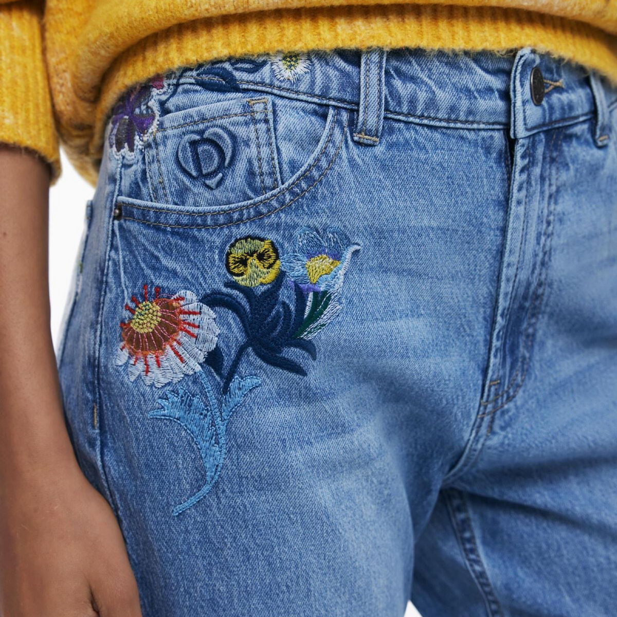 Дамски дънки Desigual Women Jeans 25WWDD23 5053 Close-Up
