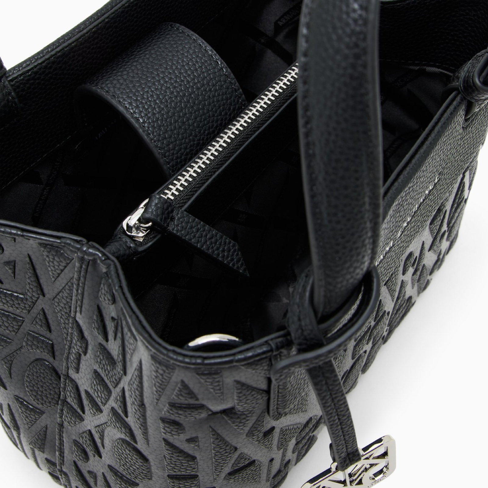 Дамска чанта Armani Exchange Women Handbag XW001576 AF15774 UC001 Inside View