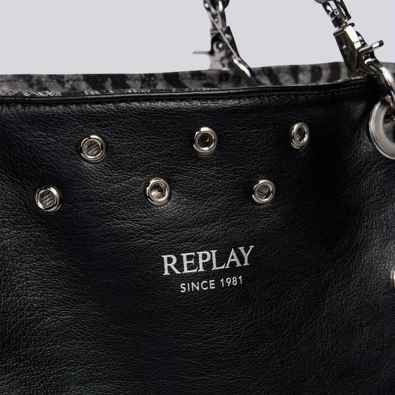 Дамска чанта Replay Women Bag FW3816.000.A2021A Close-Up