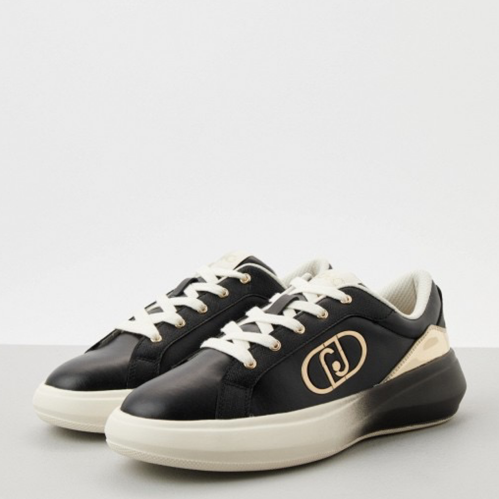 Дамски кецове Liu Jo Casper 04 Women Sneakers BF6055PX575 Front View