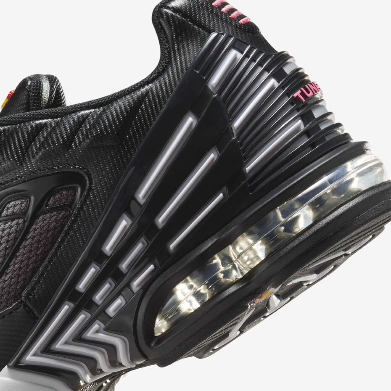 Nike Air Max Plus III Men Sneakers HF3838-001 Close-Up