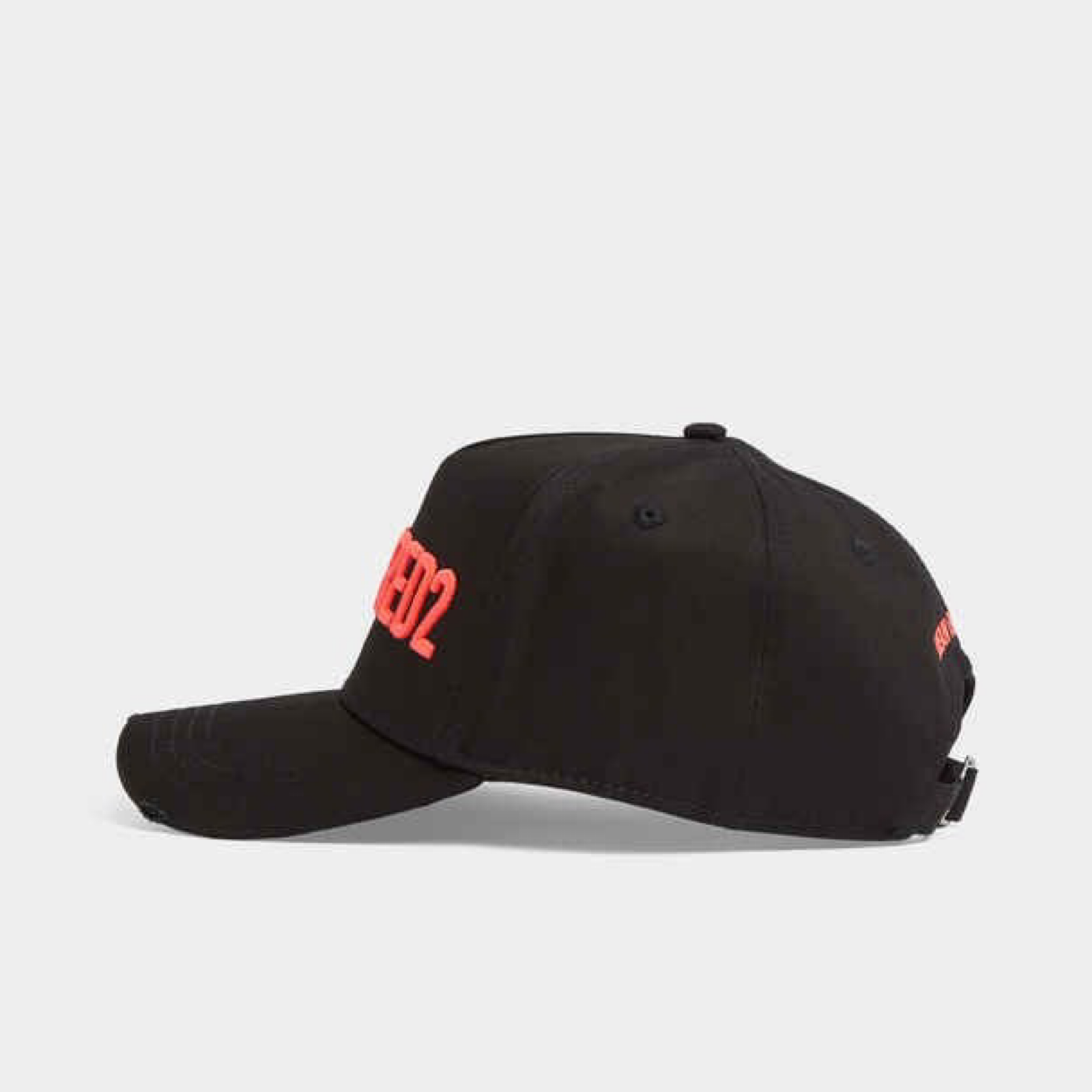 Дамска черна шапка Dsquared2 Women Cap Side View