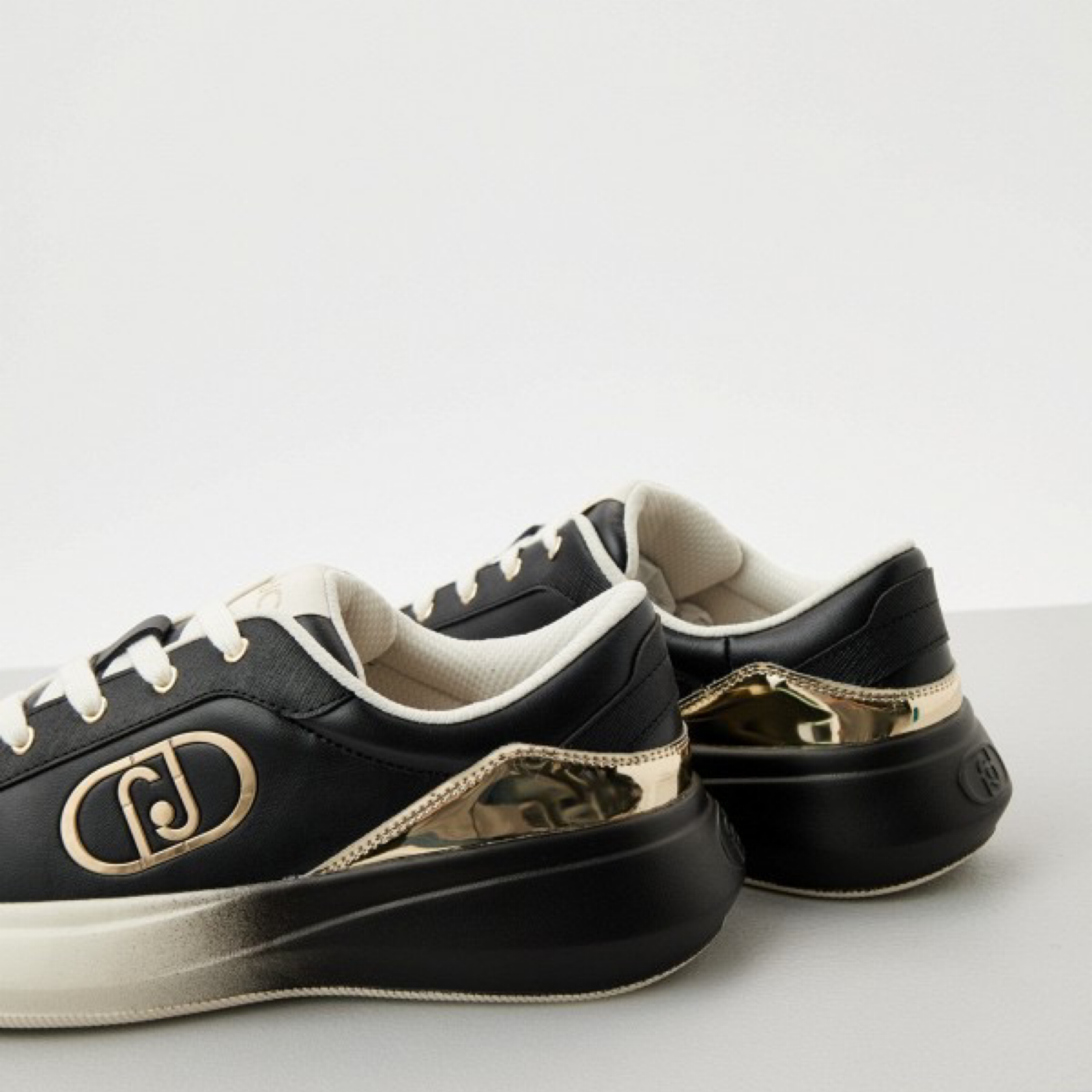 Дамски кецове Liu Jo Casper 04 Women Sneakers BF6055PX575 Heel View