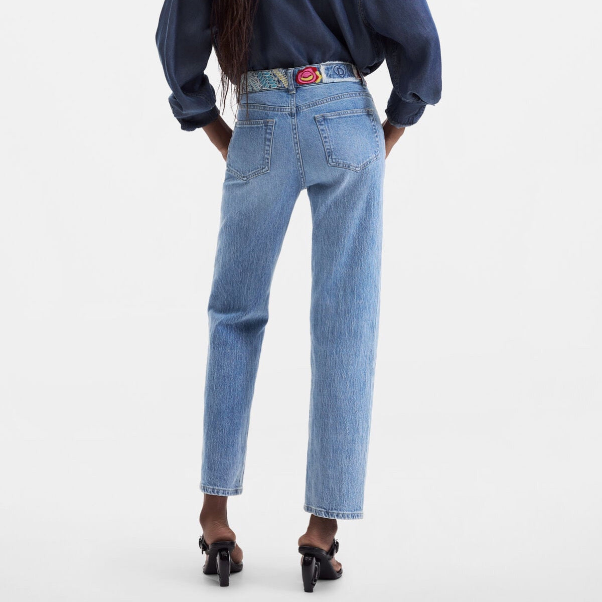 Дамски дънки Desigual women’s jeans 26WWDD06 5053 Back view 