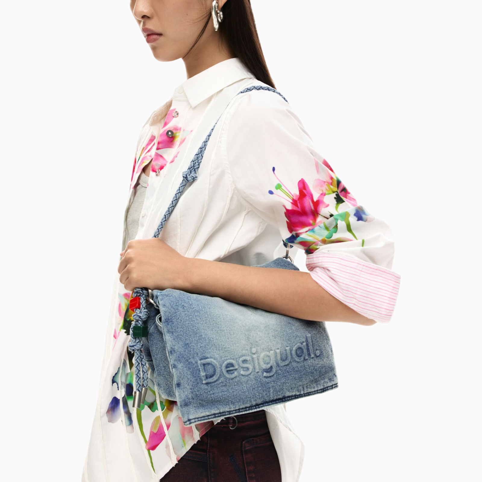 Дамска дънкова чанта Desigual Women Denim Handbag 26SAXD28 5005 Model View