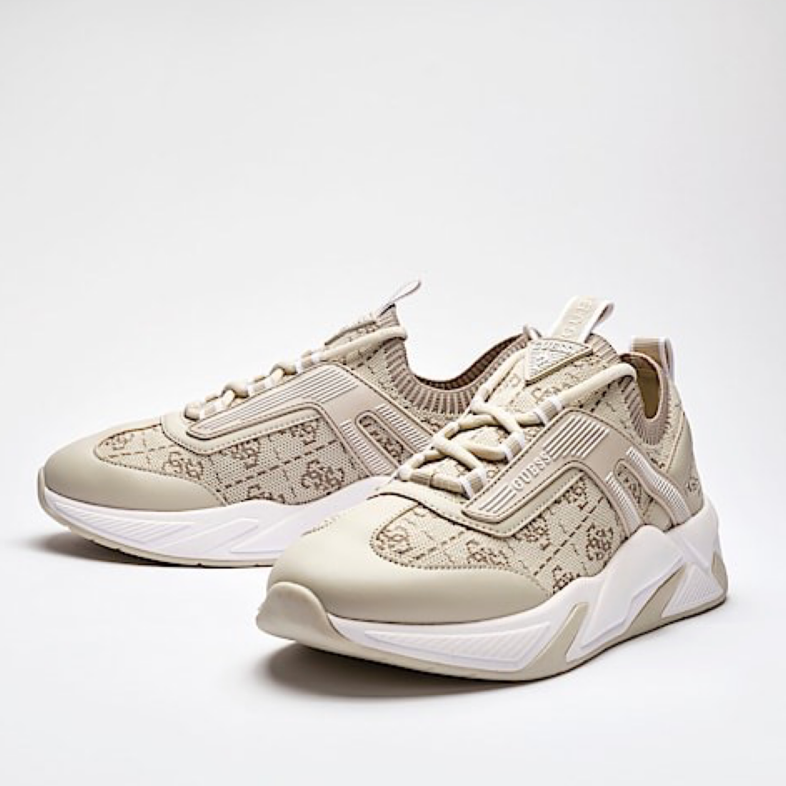 Дамски маратонки Guess Women Sneakers FLPGEN FAM12-MULTI Medial View