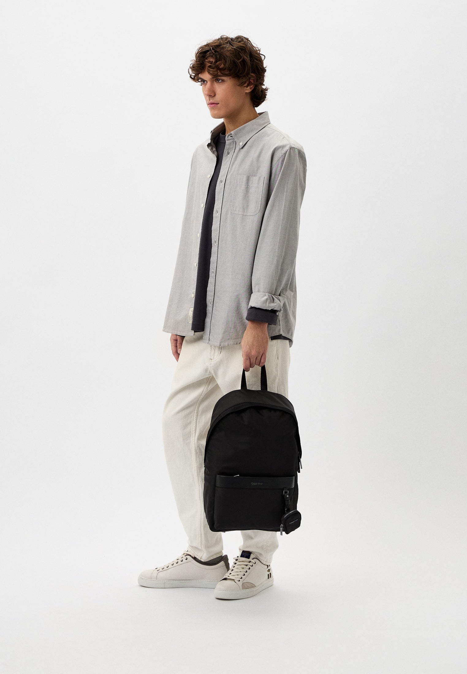 Мъжка раница Men’s rucksack Calvin Klein
K50K512115 Black lifestyle view 2