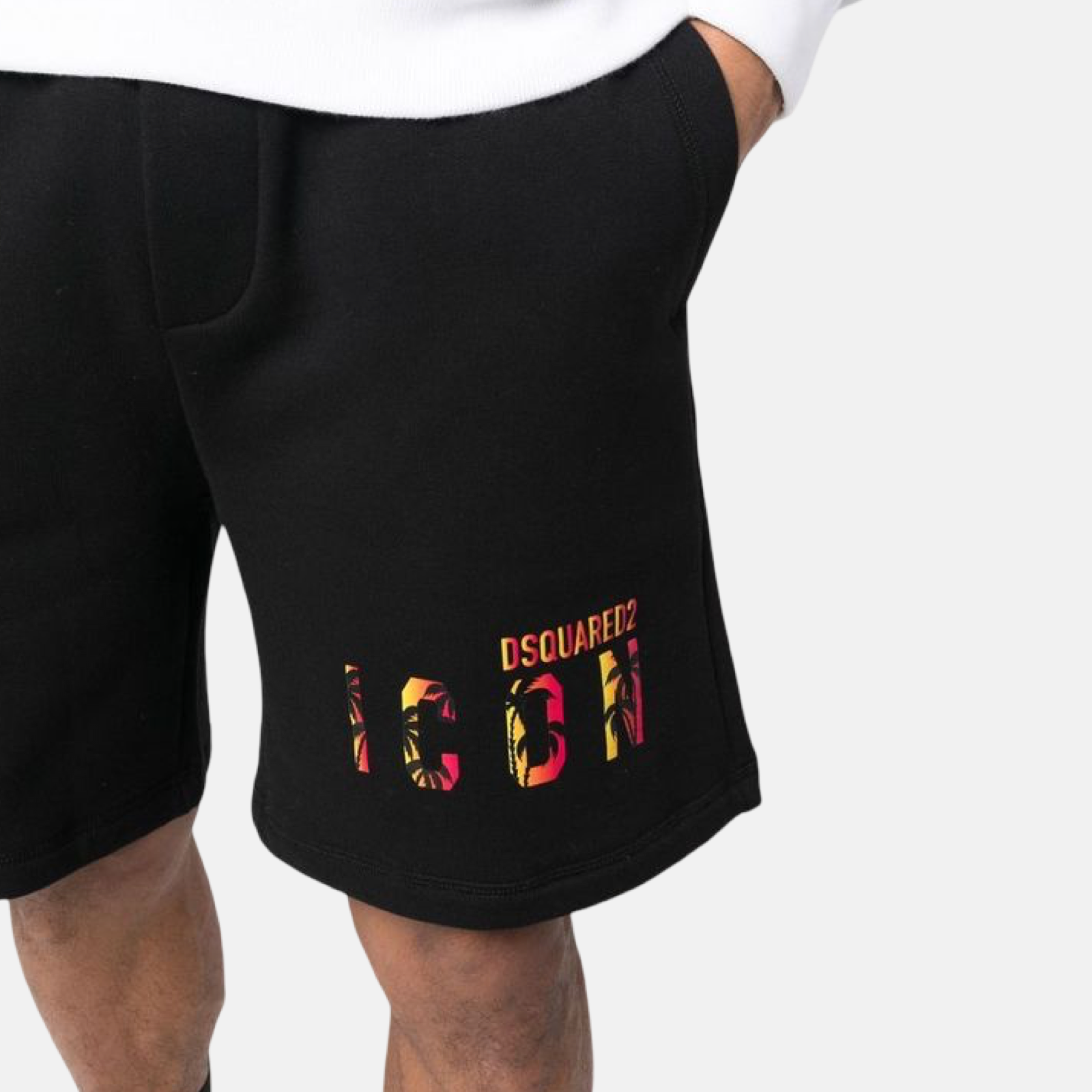 Dsquared² ICON Men Shorts Close-Up