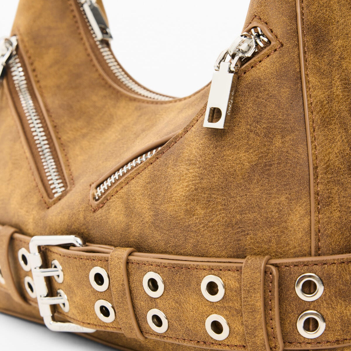 Дамска чанта Desigual woman’s bag 26WAXP68 6011 Close-up