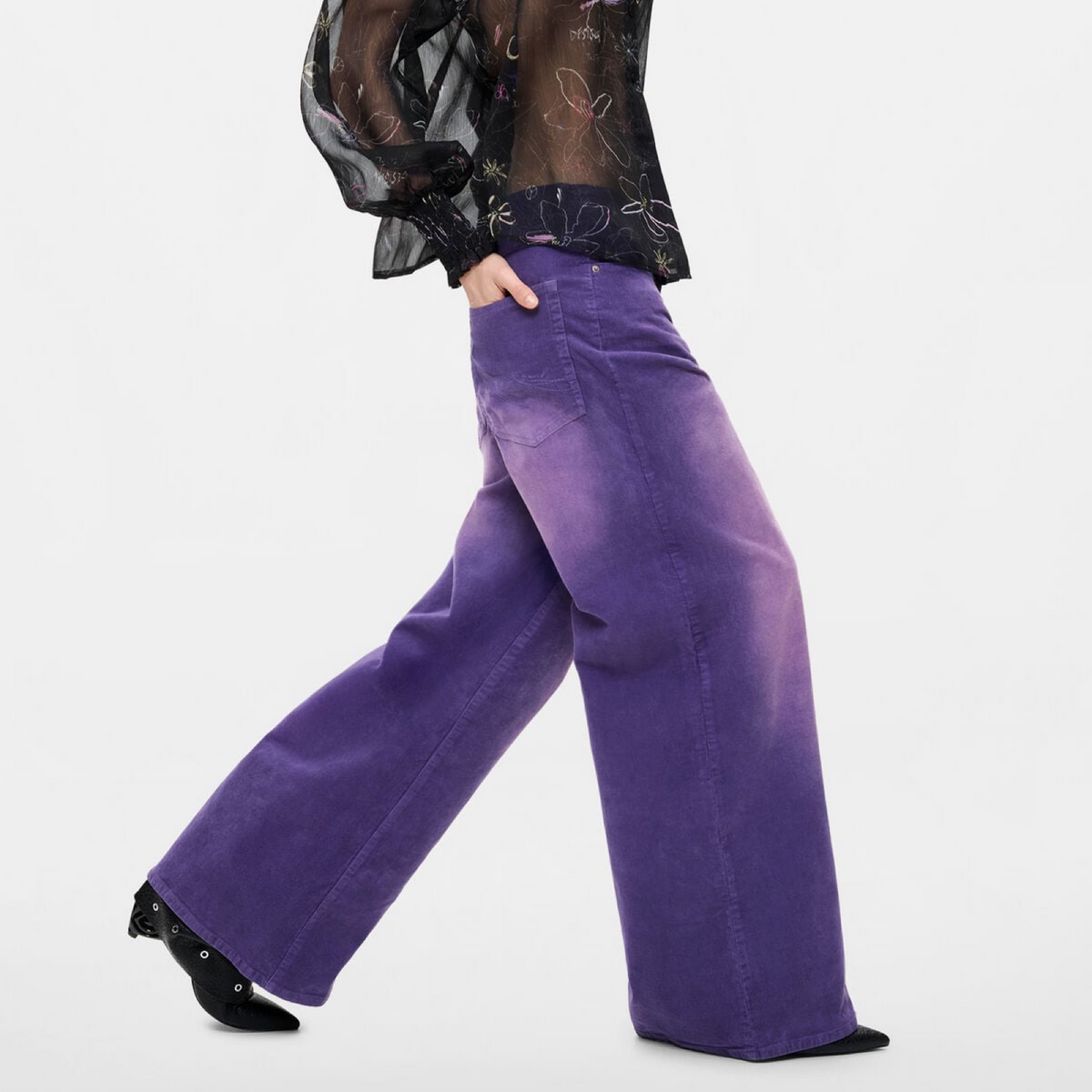 Дамски лилави дънки Desigual Women Jeans 26WWPW19 3011 Side View