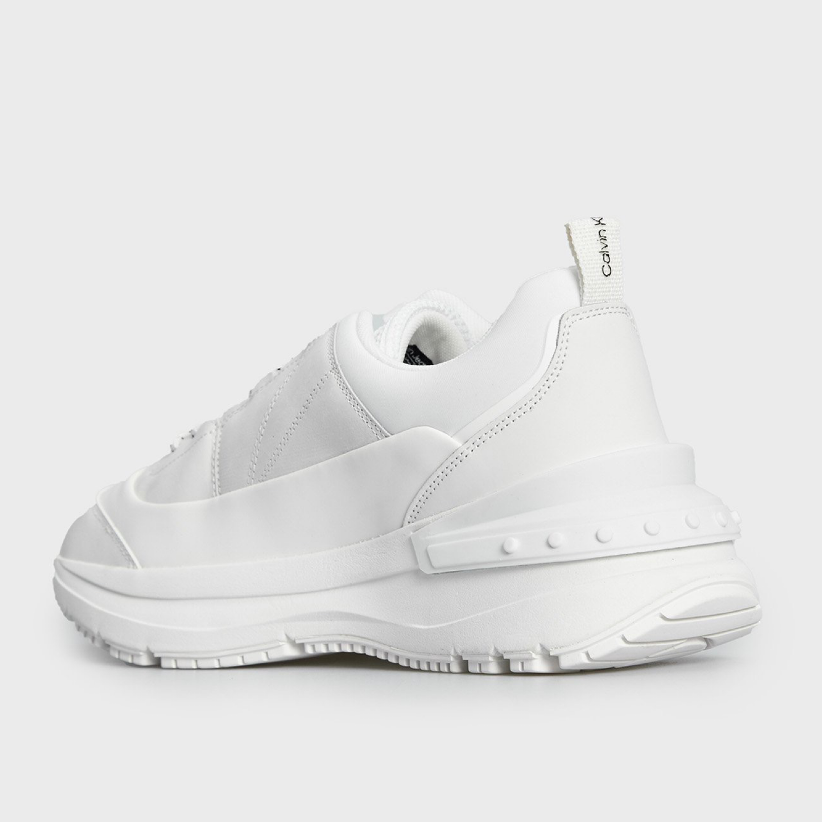 Мъжки бели маратонки Calvin Klein Jeans Chunky Runner YM0YM00825