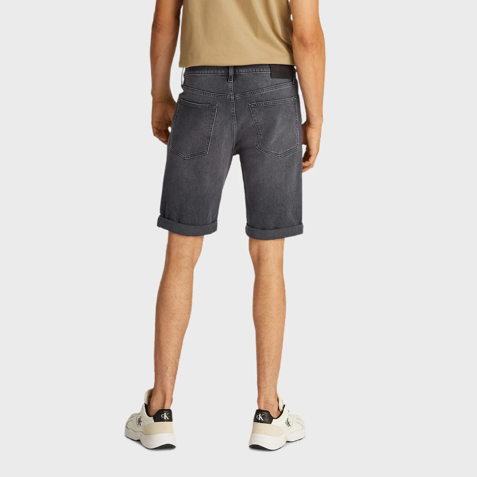Мъжки дънкови къси панталони Calvin Klein Jeans Men Shorts J30J327515 1BZ Back View