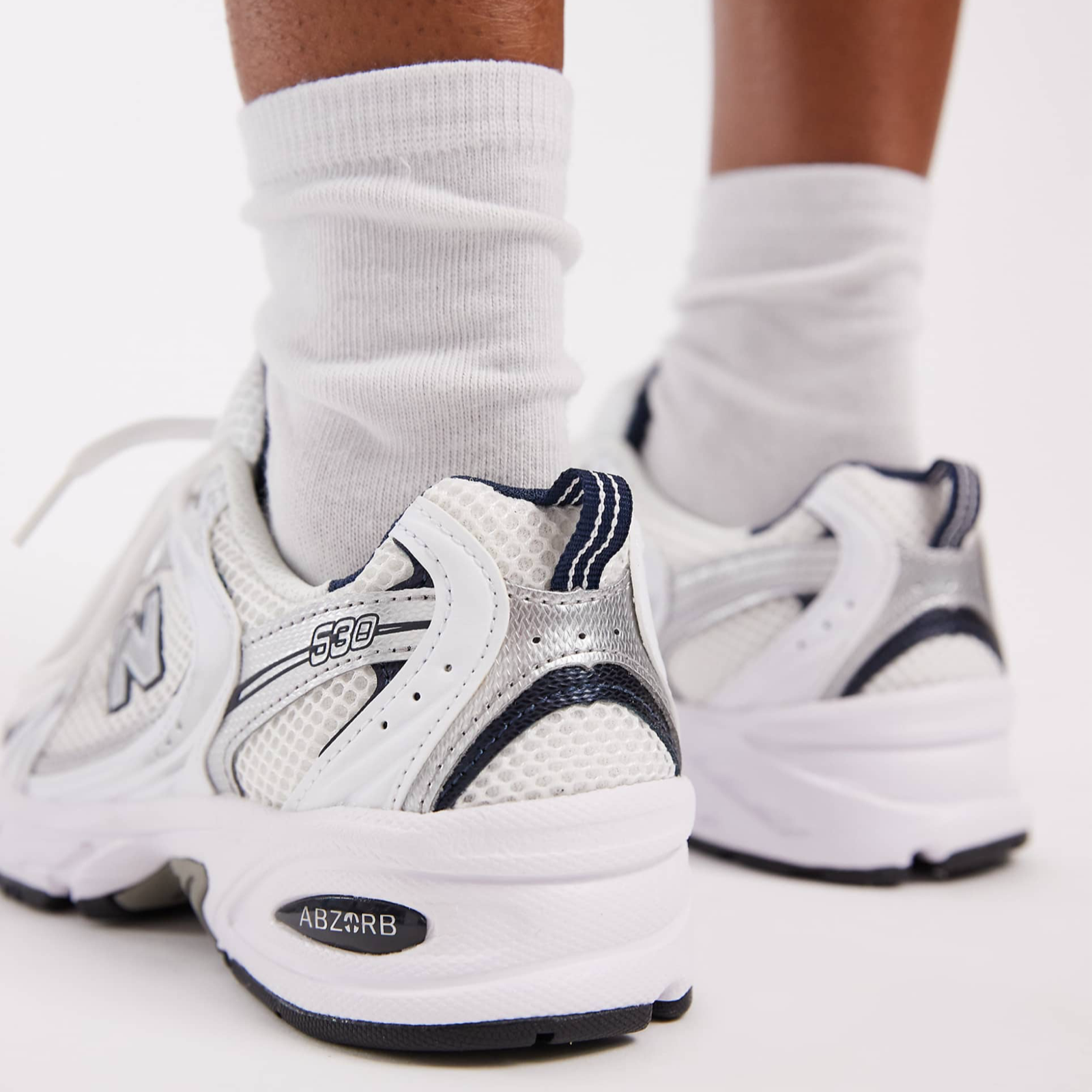 Дамски маратонки New Balance 530 Women Sneakers MR530SG Heel View