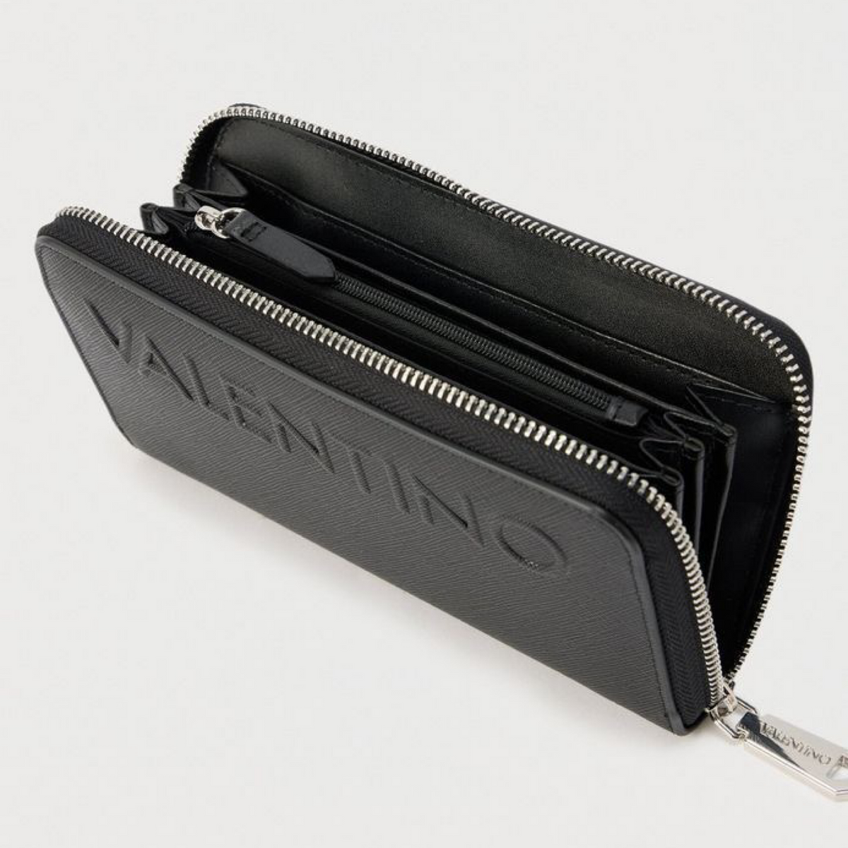 Дамско портмоне Valentino by Mario Women Wallet VPS9UJ155 PANDIA RE NERO Inside View