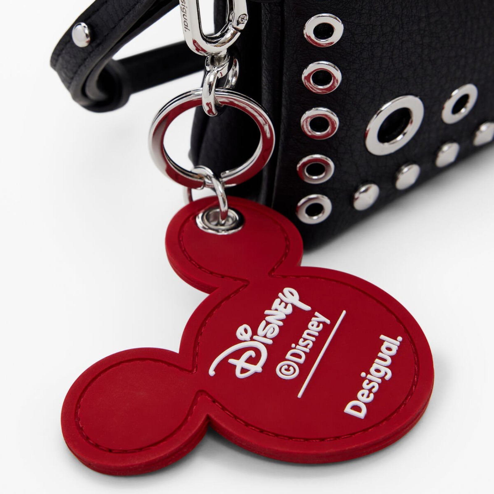 Дамско клъч портмоне Desigual 25SAYP08 Close-Up