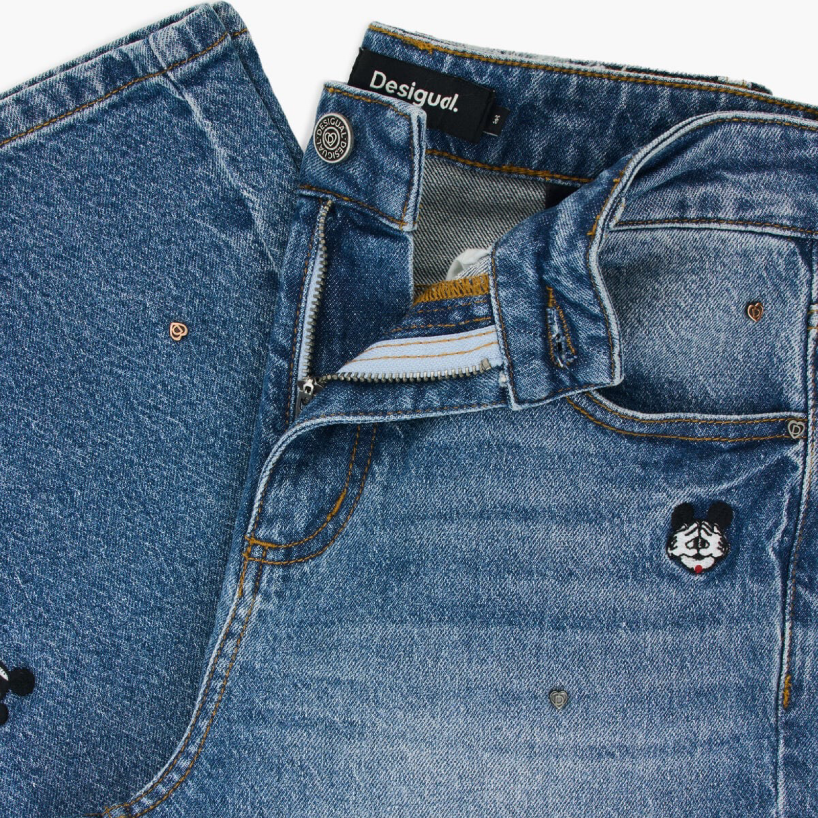 Дамски дънки Desigual Mickey Women Jeans 26WWDD09 5007 Close-Up