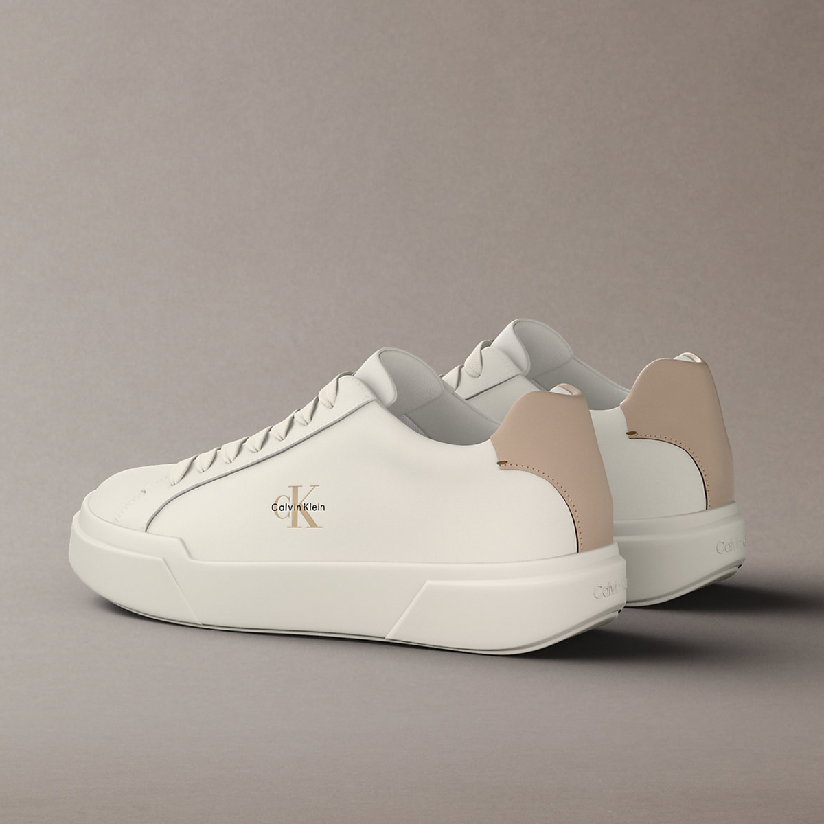 Мъжки кецове Calvin Klein Men Sneakers YM0YM01344 0LC Heel View
