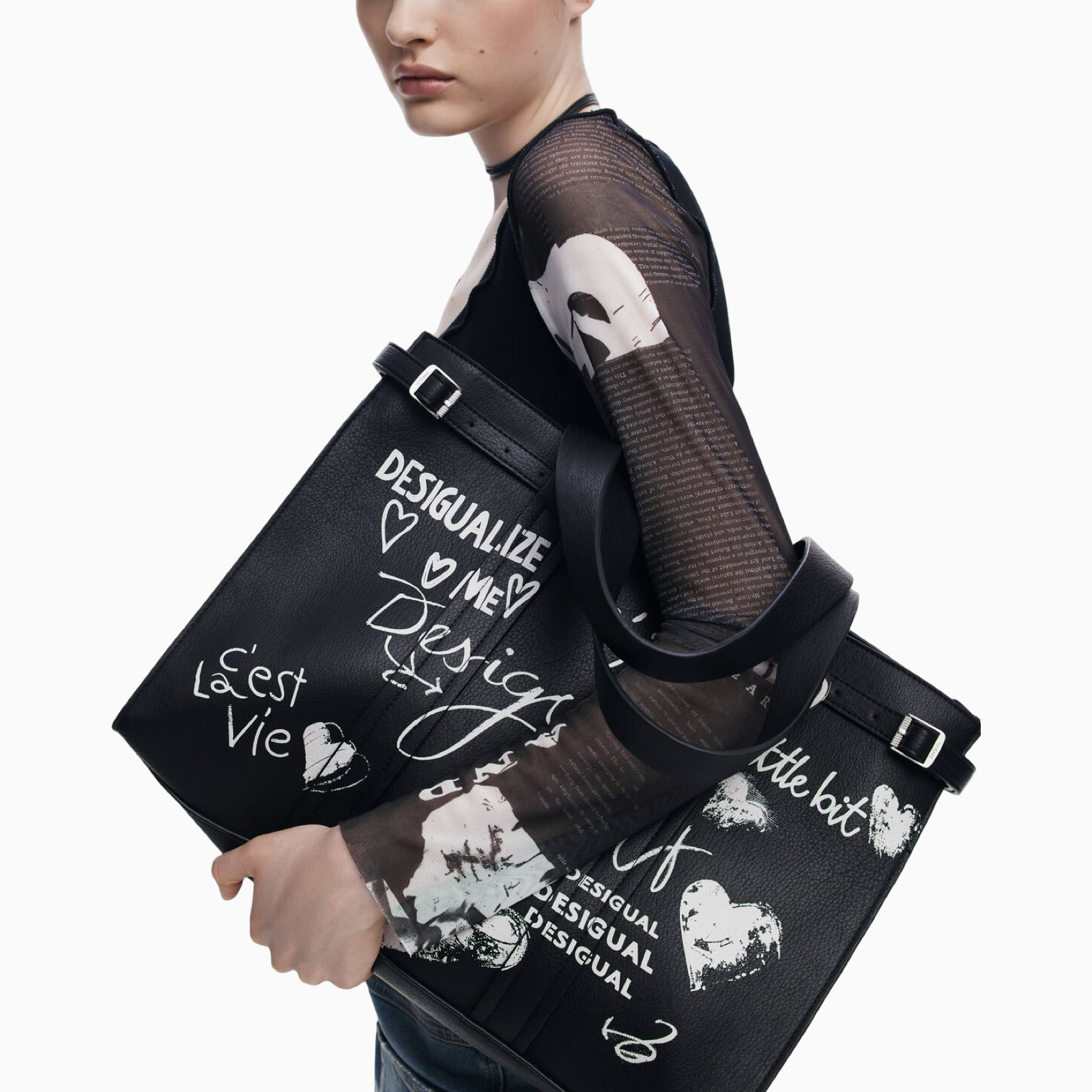 Дамска шопър чанта Desigual Shopper Bag 25WAXPA5 Model View