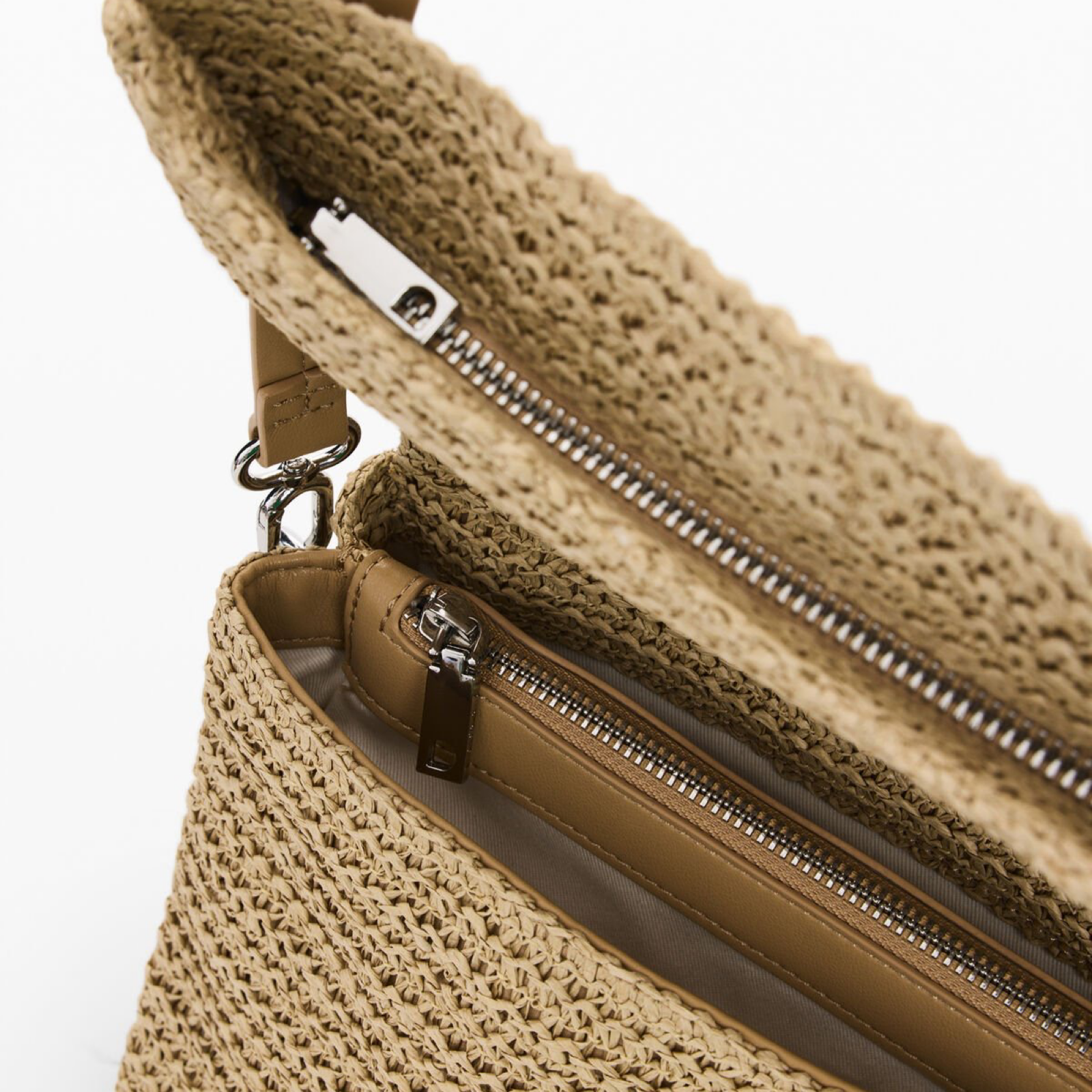 Дамска плетена чанта Desigual Women Raffia Bag 26SAXO03 1014 Inside View