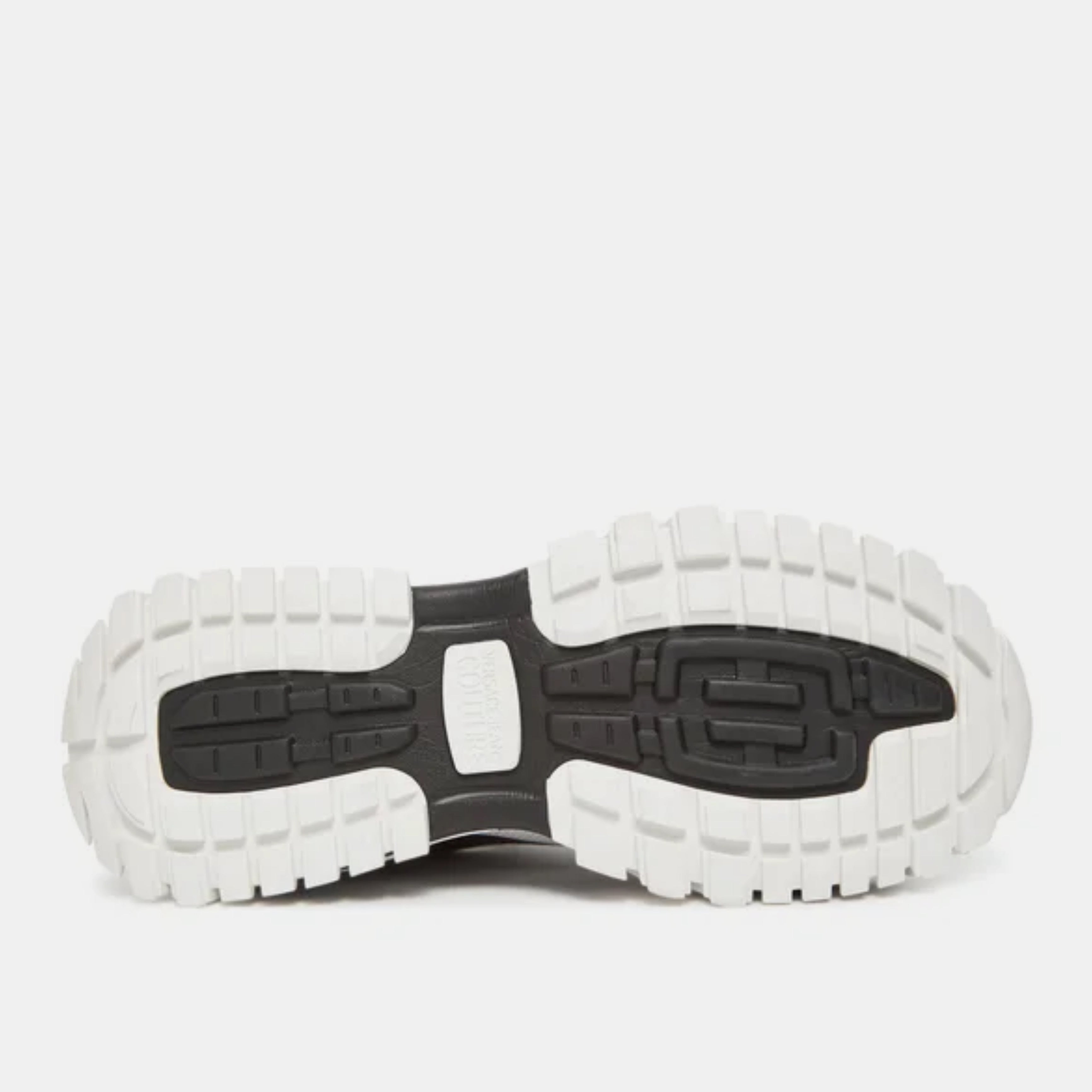 Мъжки маратонки Men’s sneakers Versace Jeans Couture 78YA3SI5 ZSC58 L02 White/Black outsole view