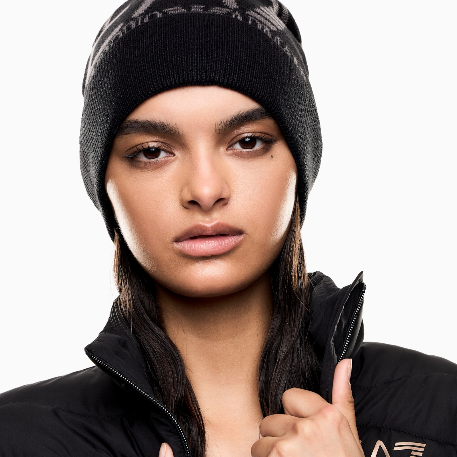Мъжка зимна шапка EA7 Emporio Armani Men Hat 7X000006 AF11994 MC041 Model View