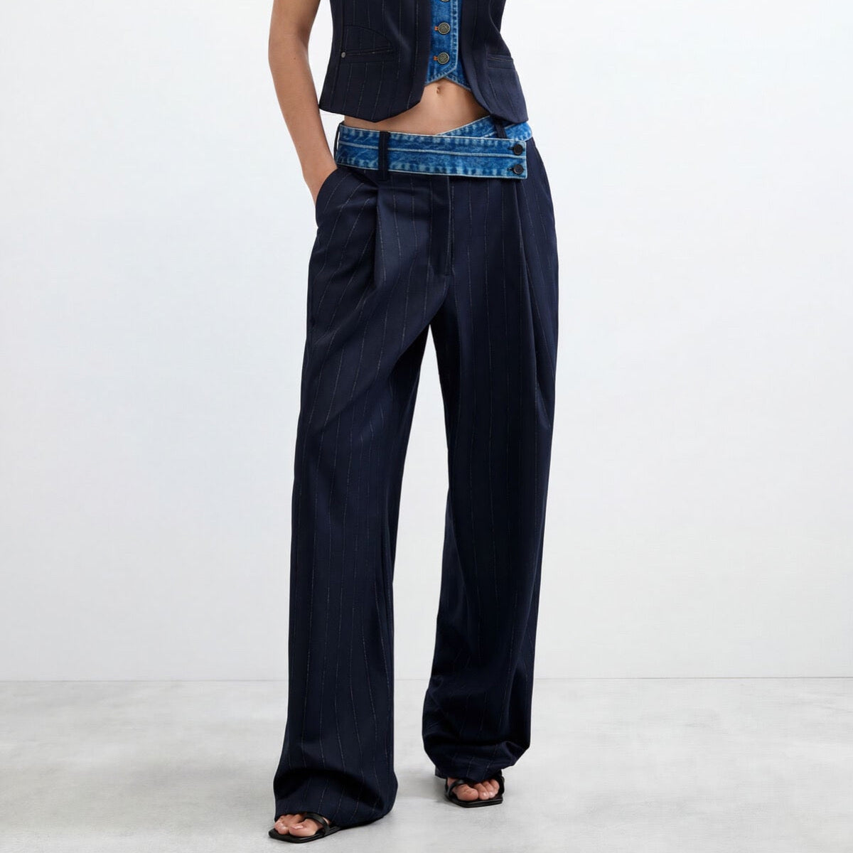 Дамски панталони Desigual women’s trousers 26WWPW05 5000 front view 