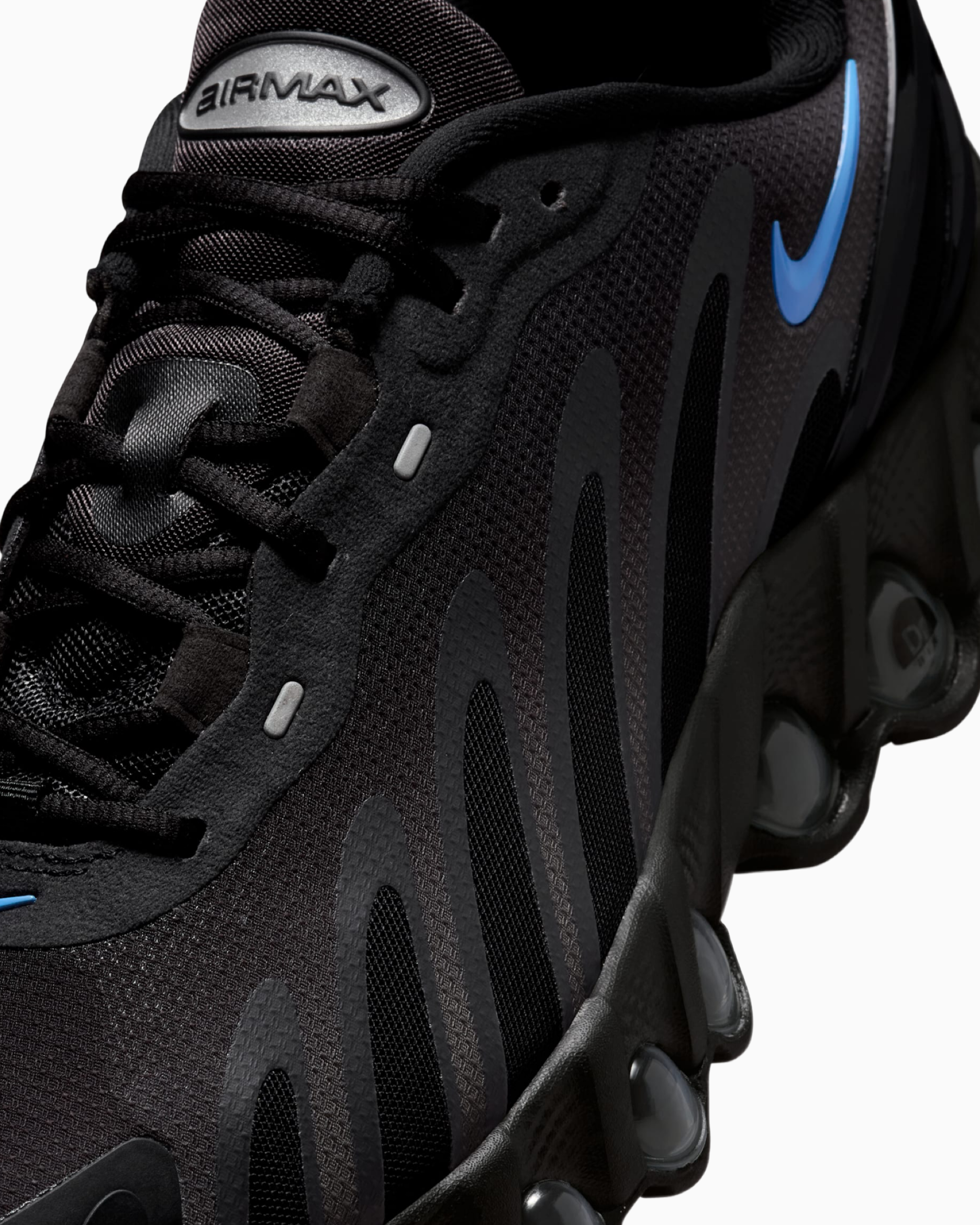 Nike Air Max DN8 Sneakers